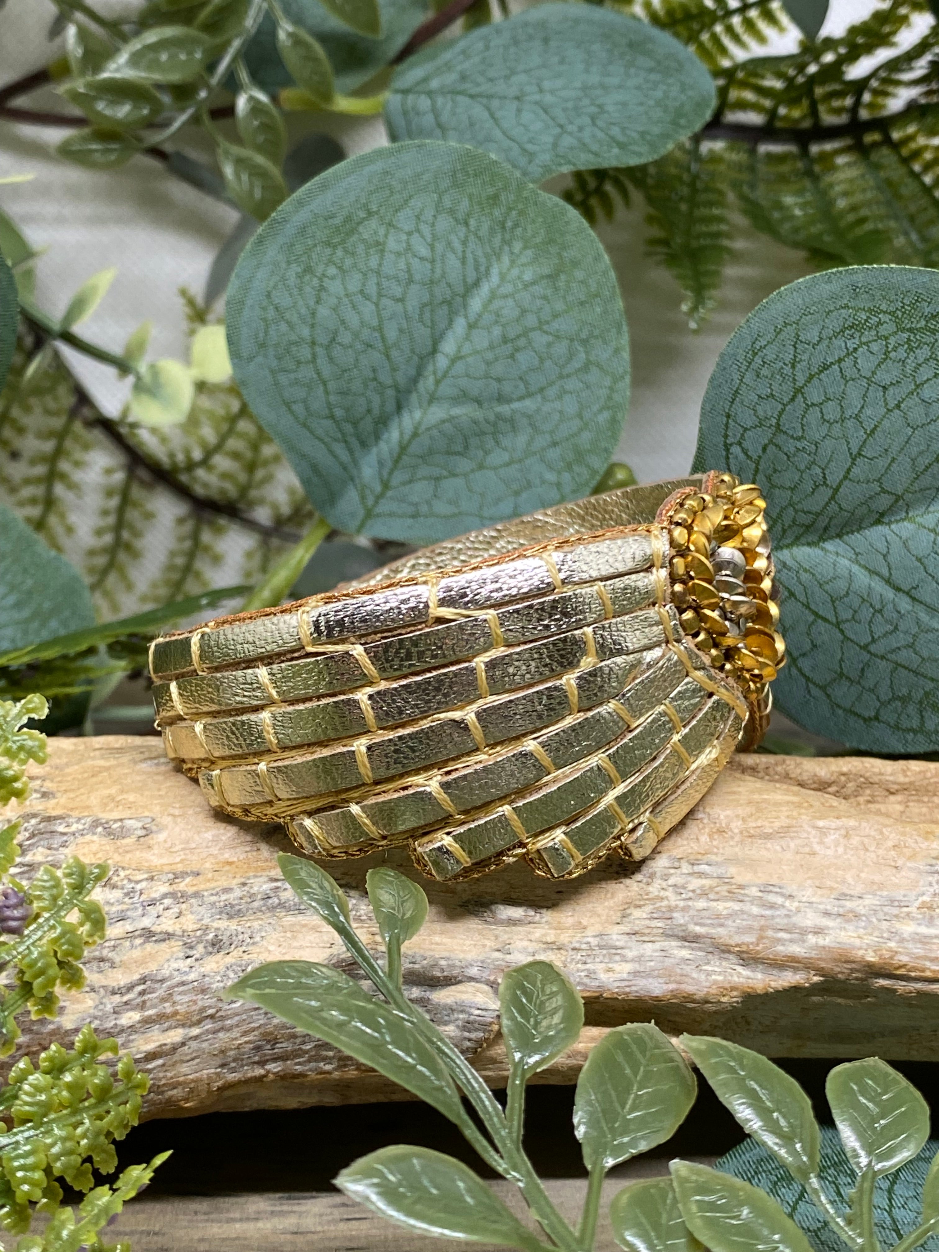 Manchette fine Nahua