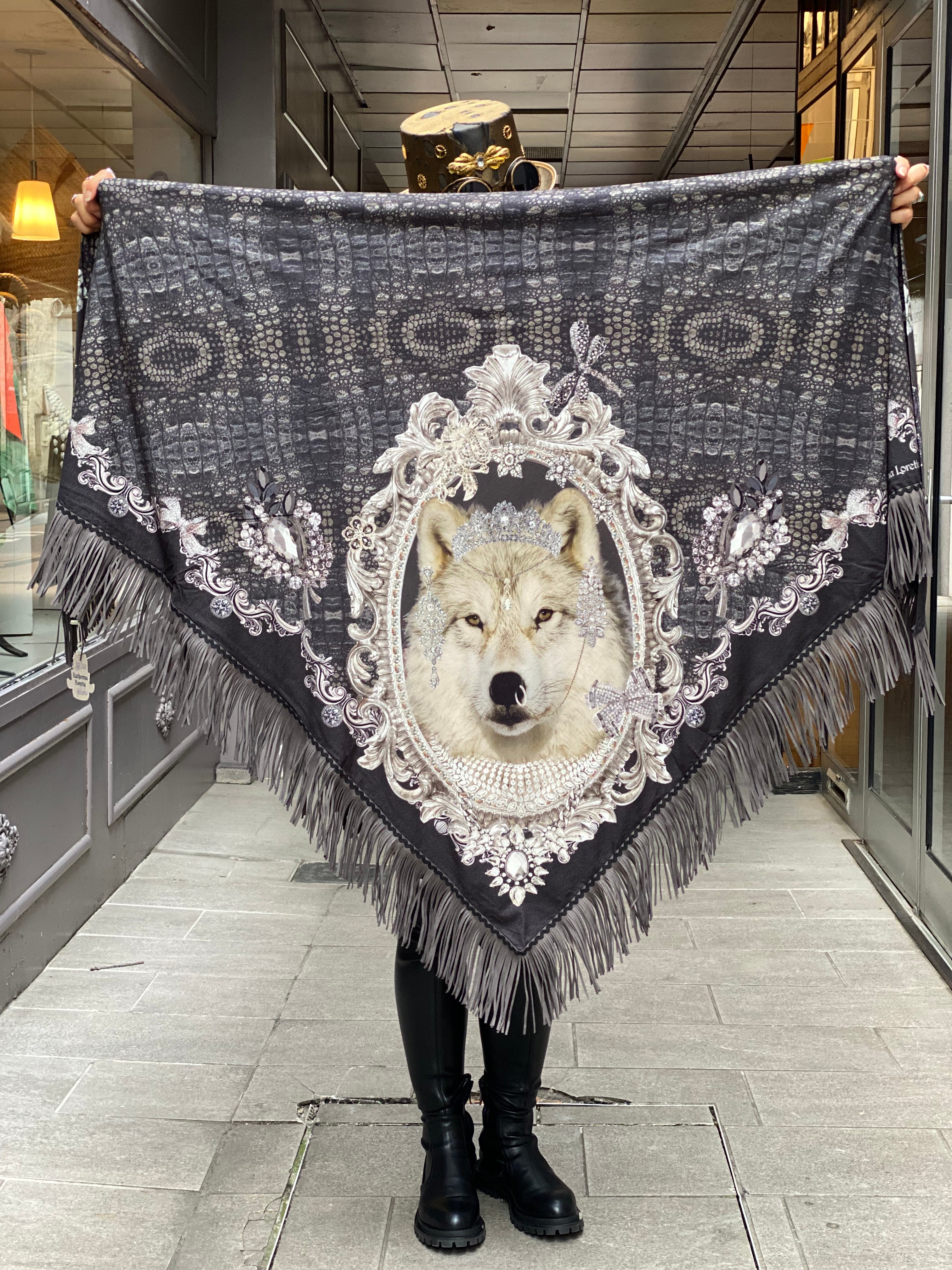 Yaholo Katherina Loretta Shawl