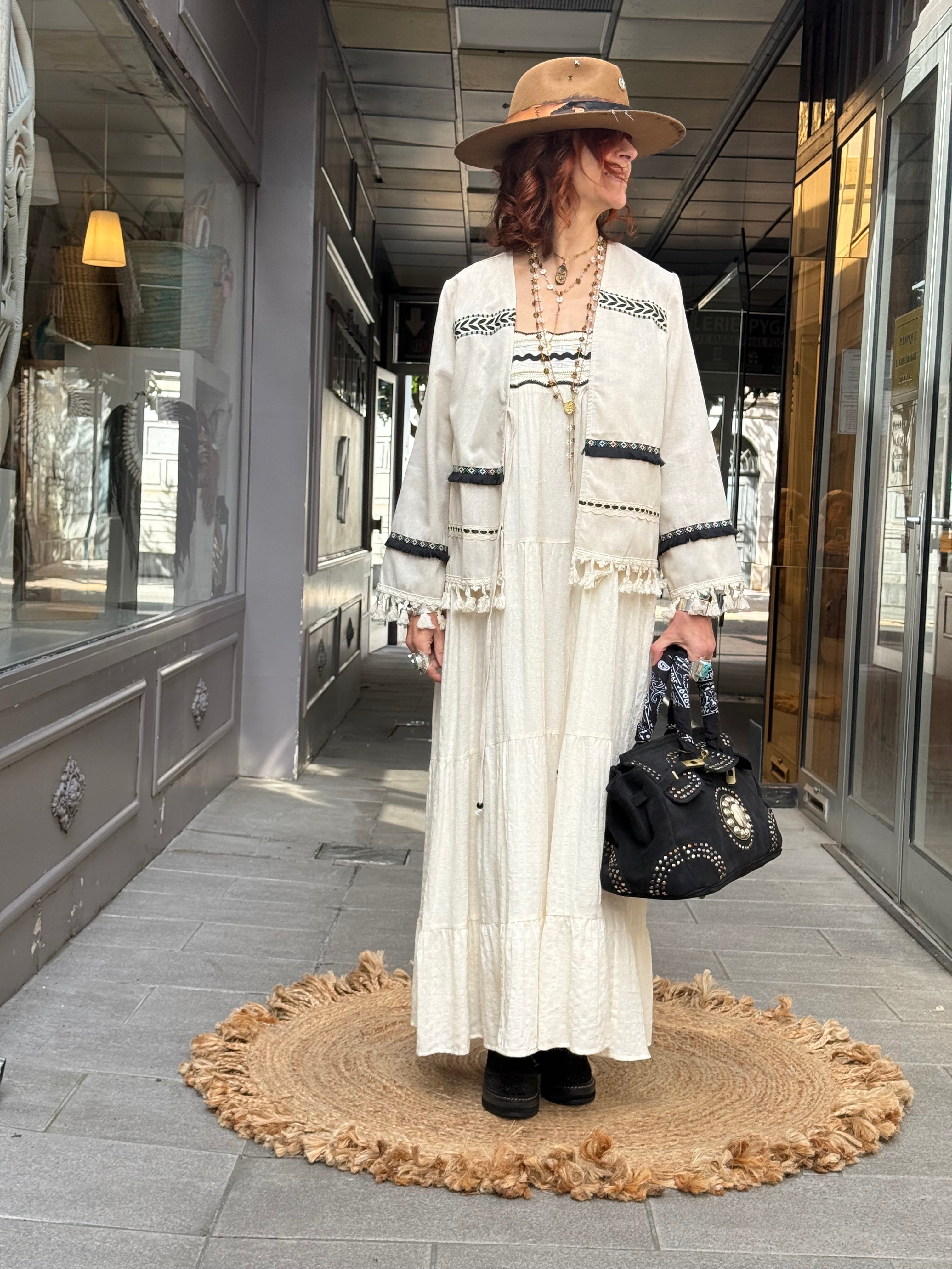 Robe Nakara NKN Nekane