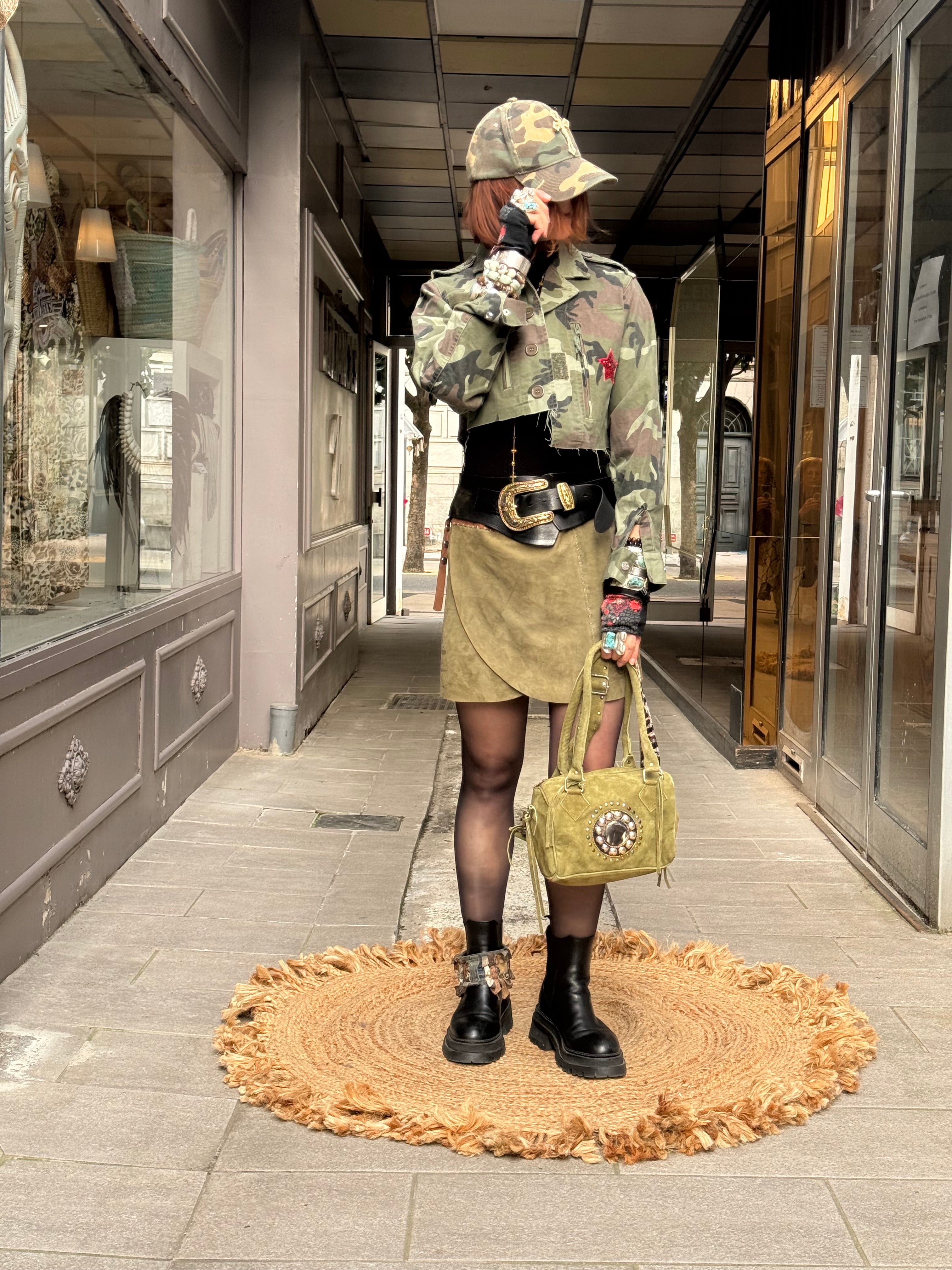 Veste militaire courte Poupée de Soie