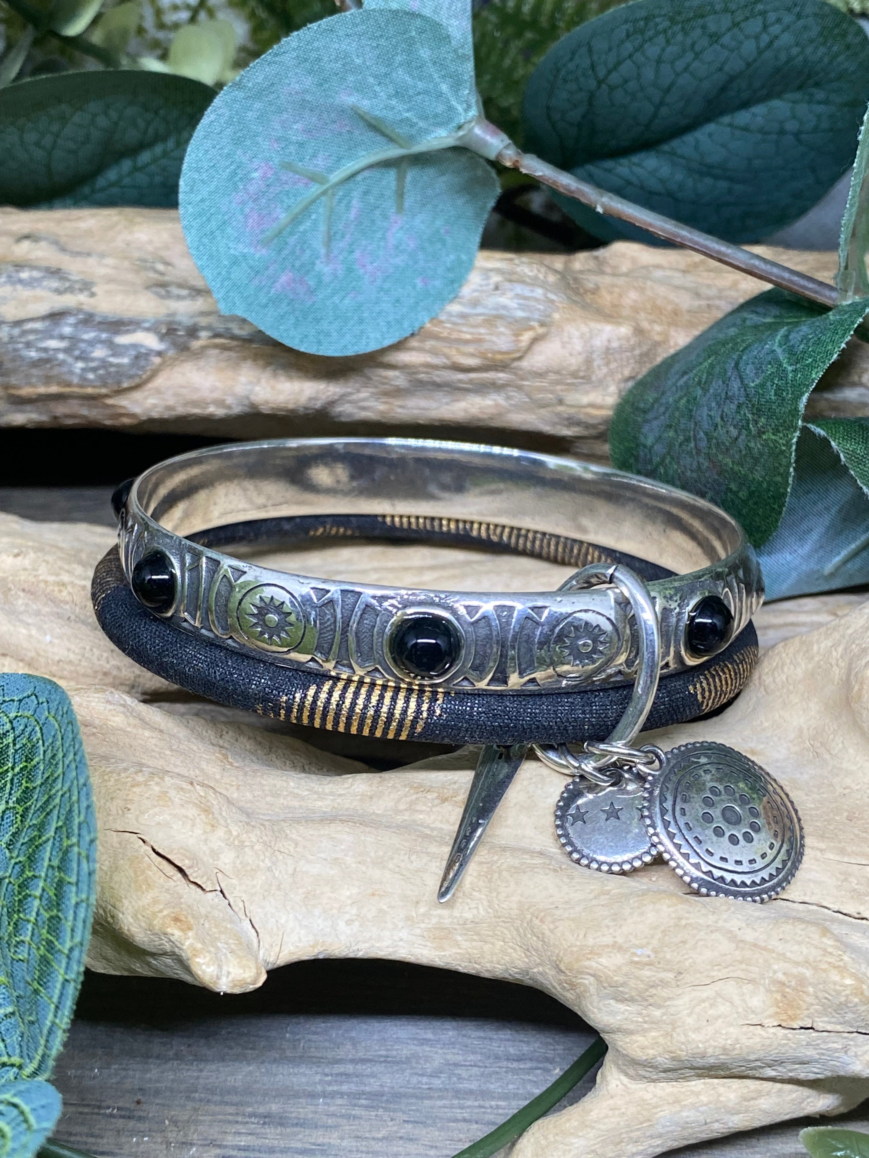 Joncs Cala Shabawax Shabada