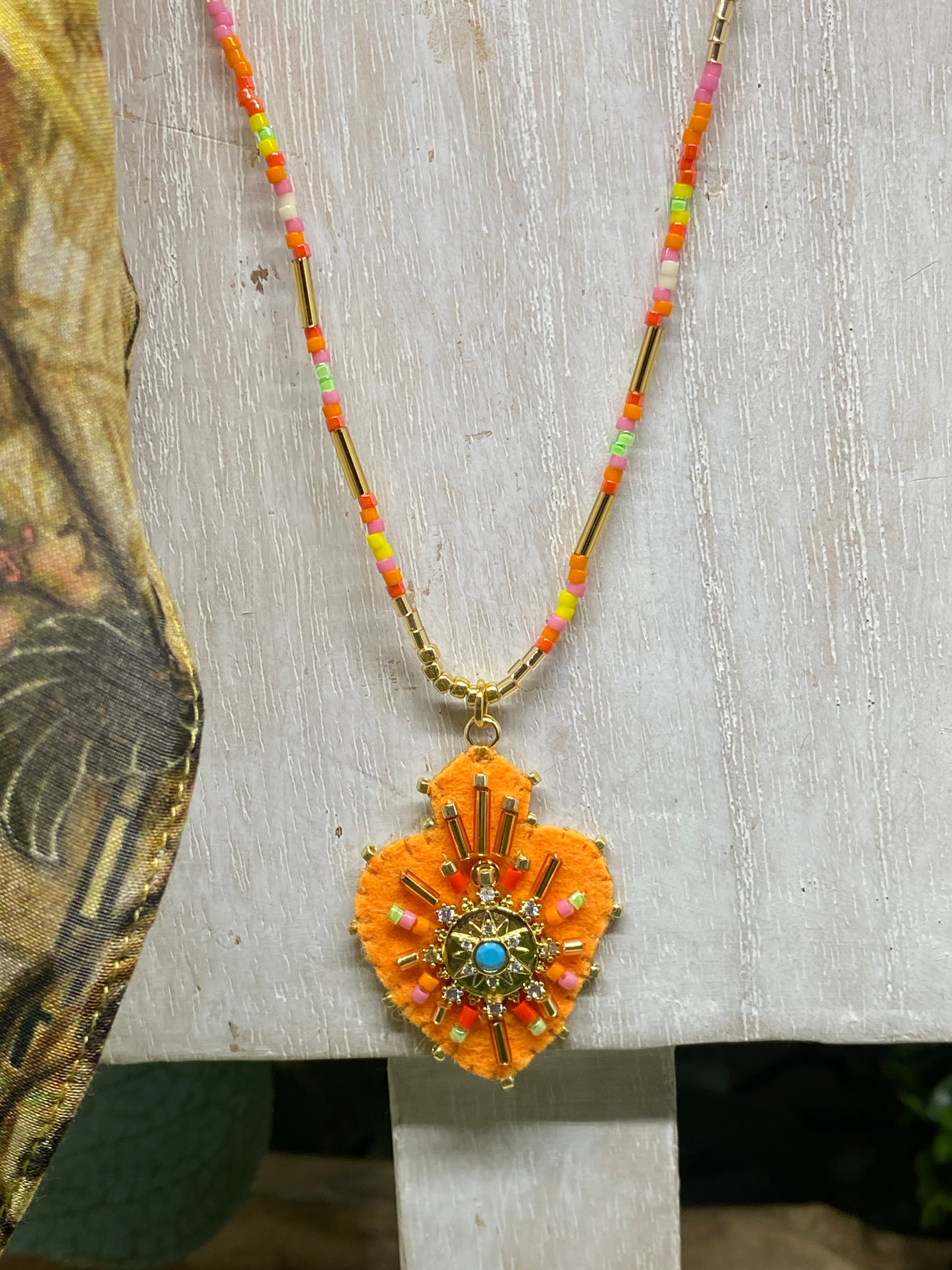 Collier Julia Hypnochic