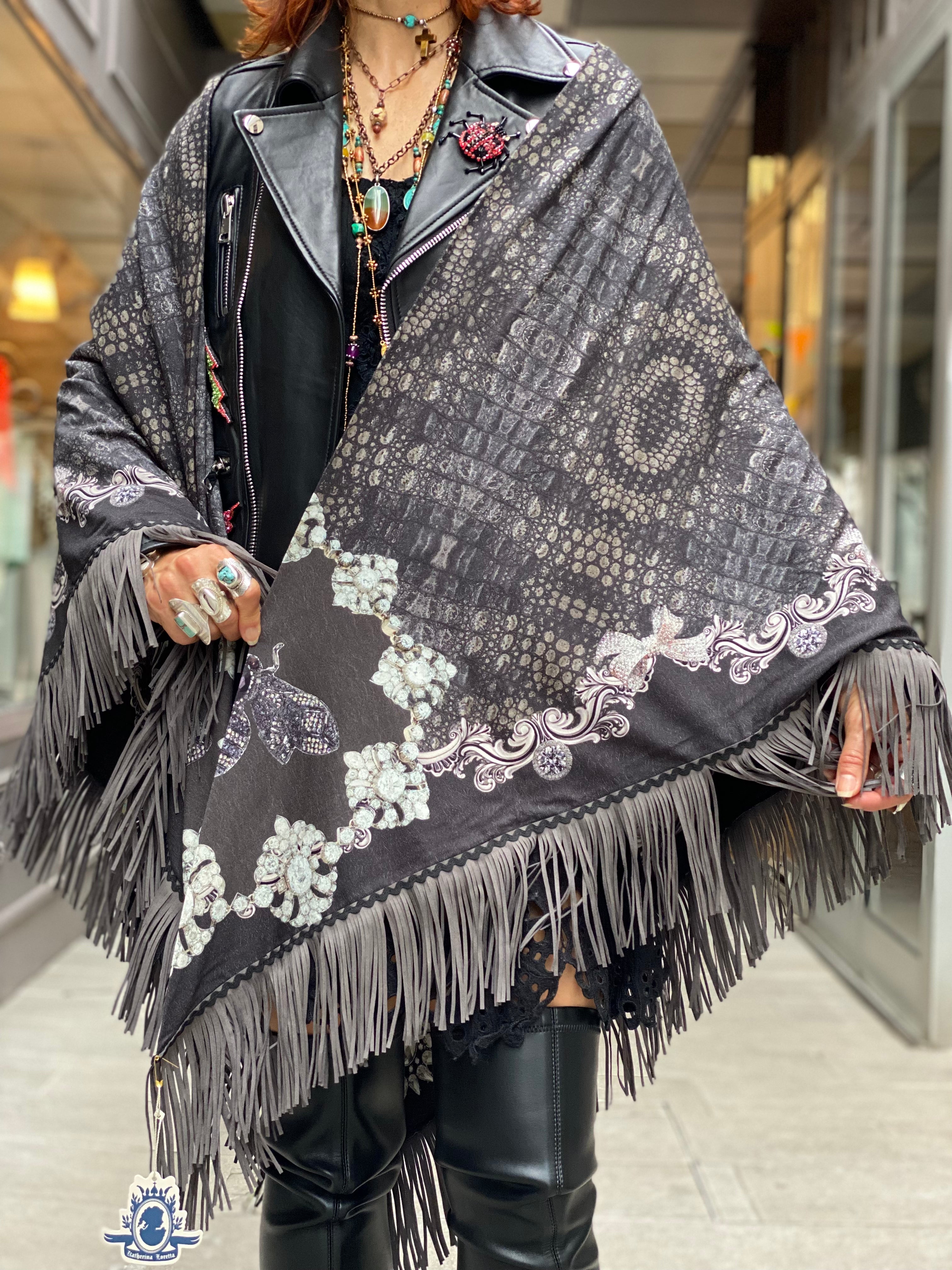 Yaholo Katherina Loretta Shawl