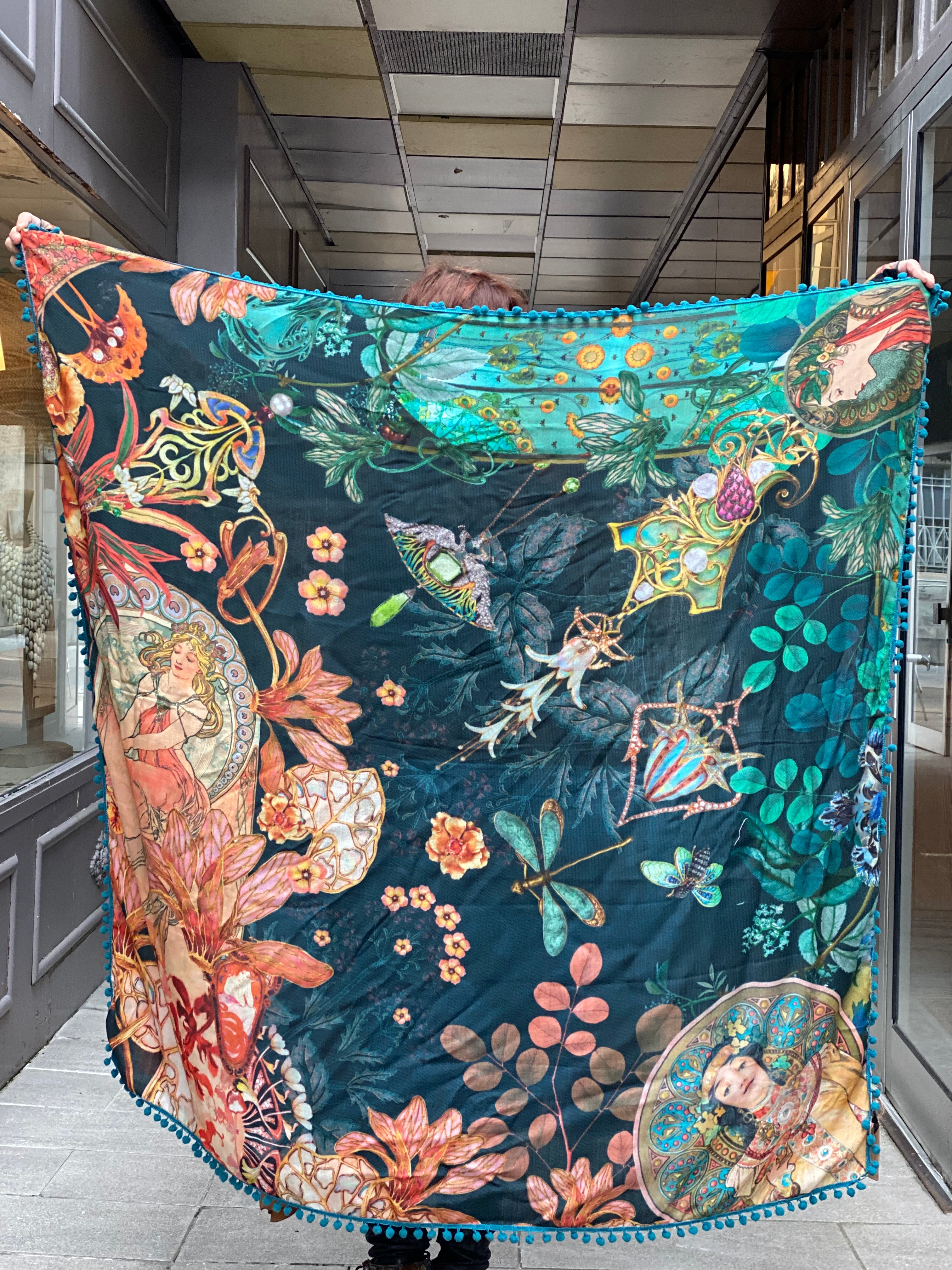 Froufrou Brokante Shawl
