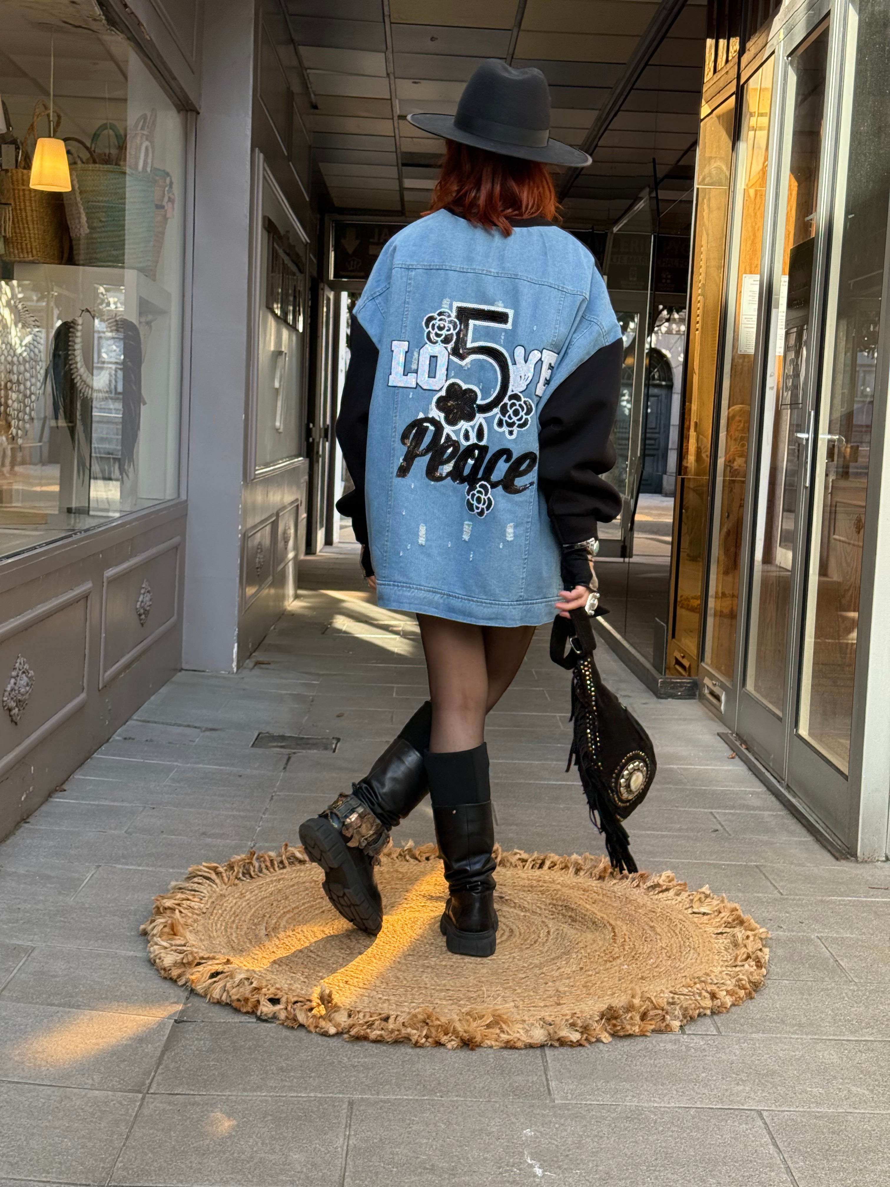 Sweat Poupée de Soie