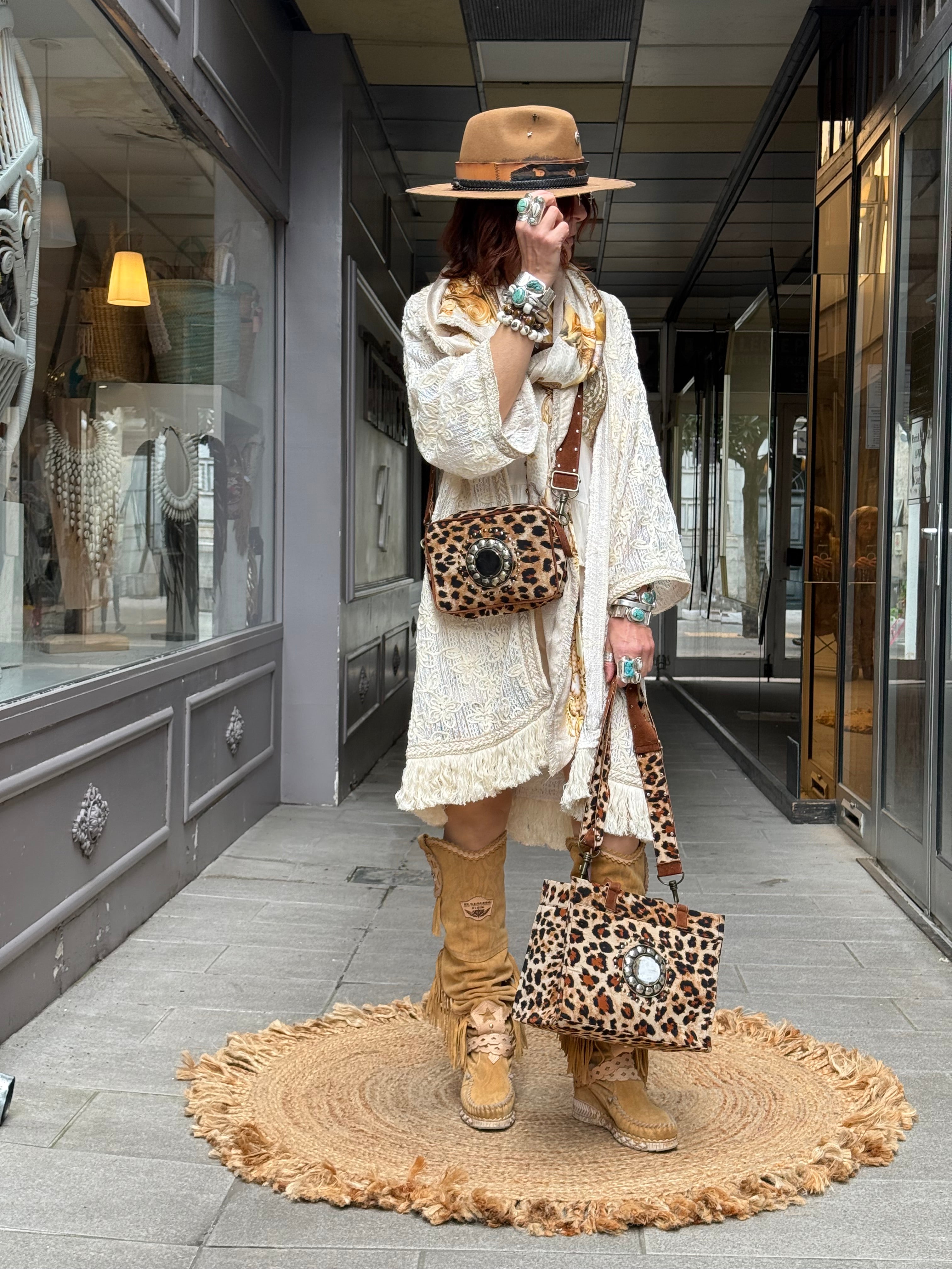 Pochette Opium Flower Market