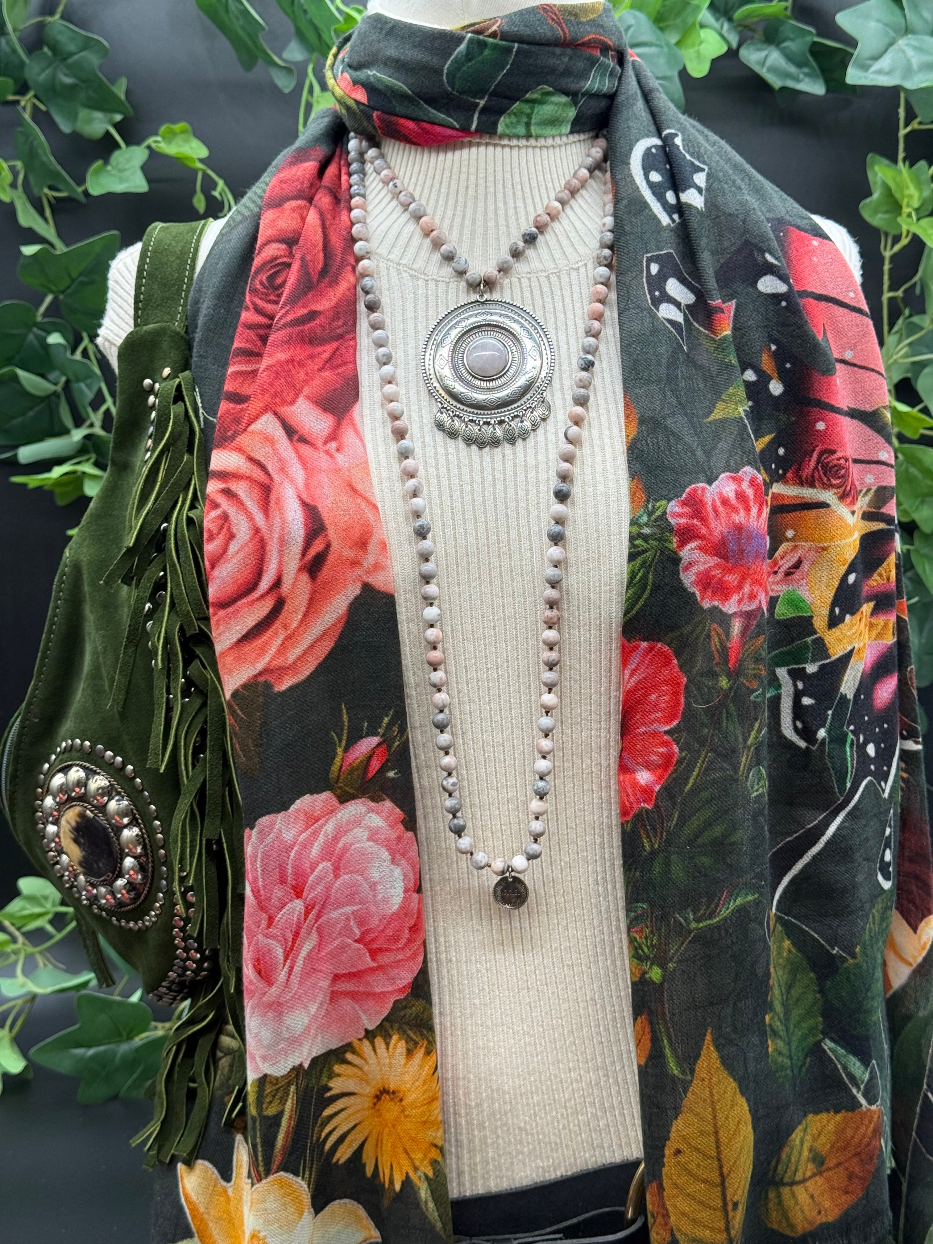 Sautoir Médaillon Shabada