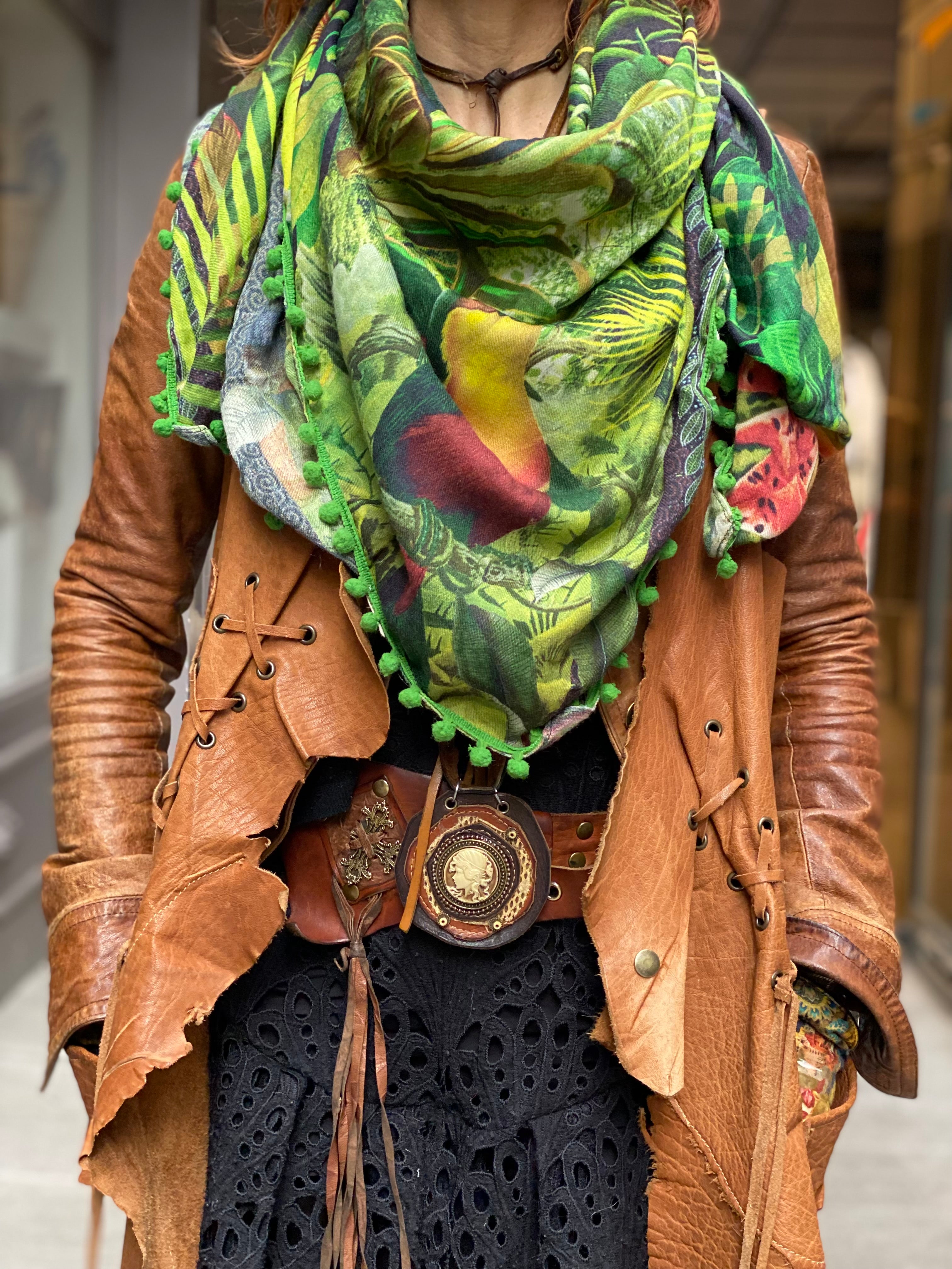 Froufrou Brokante Shawl