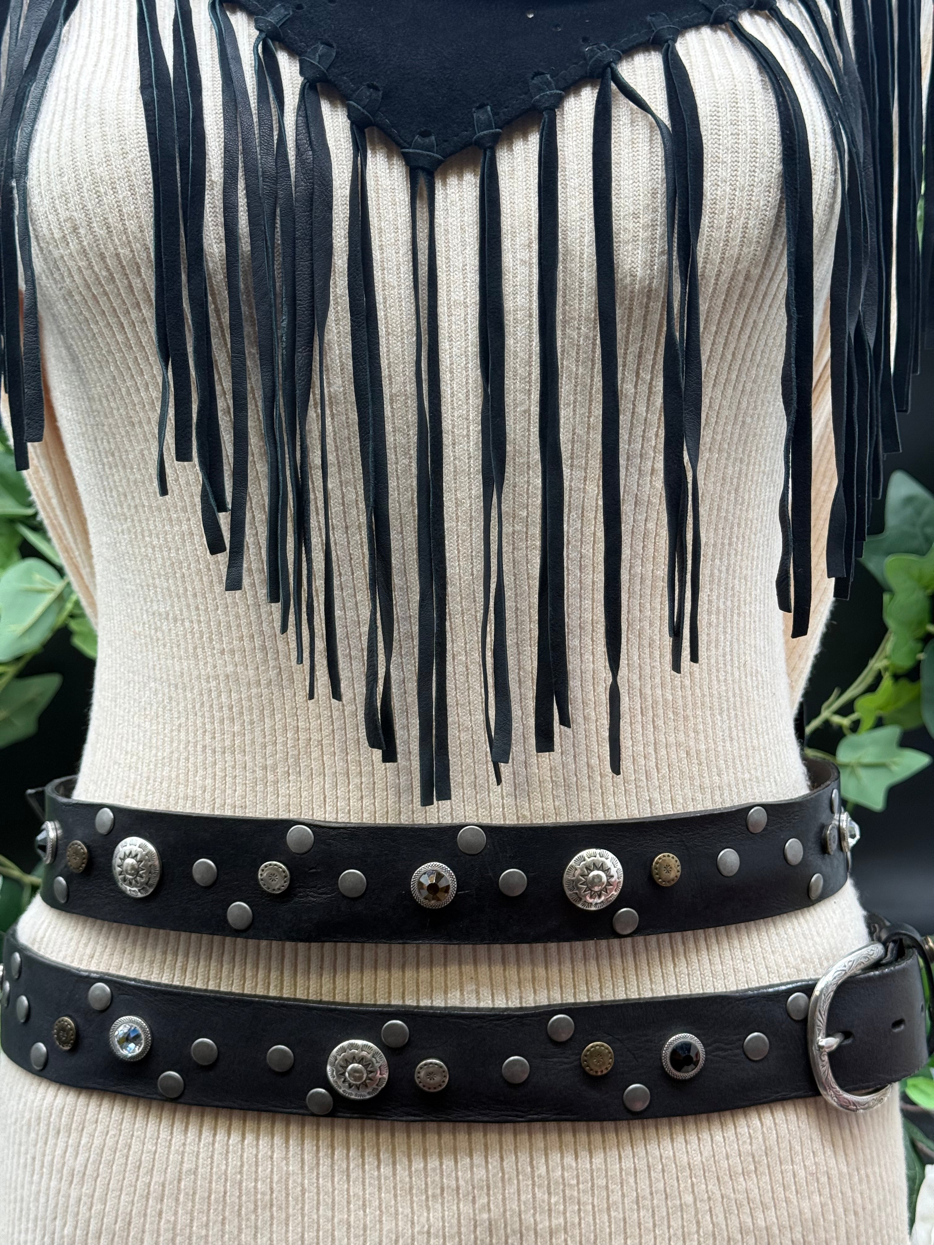 Ceinture Rivets et Pierres Yolète