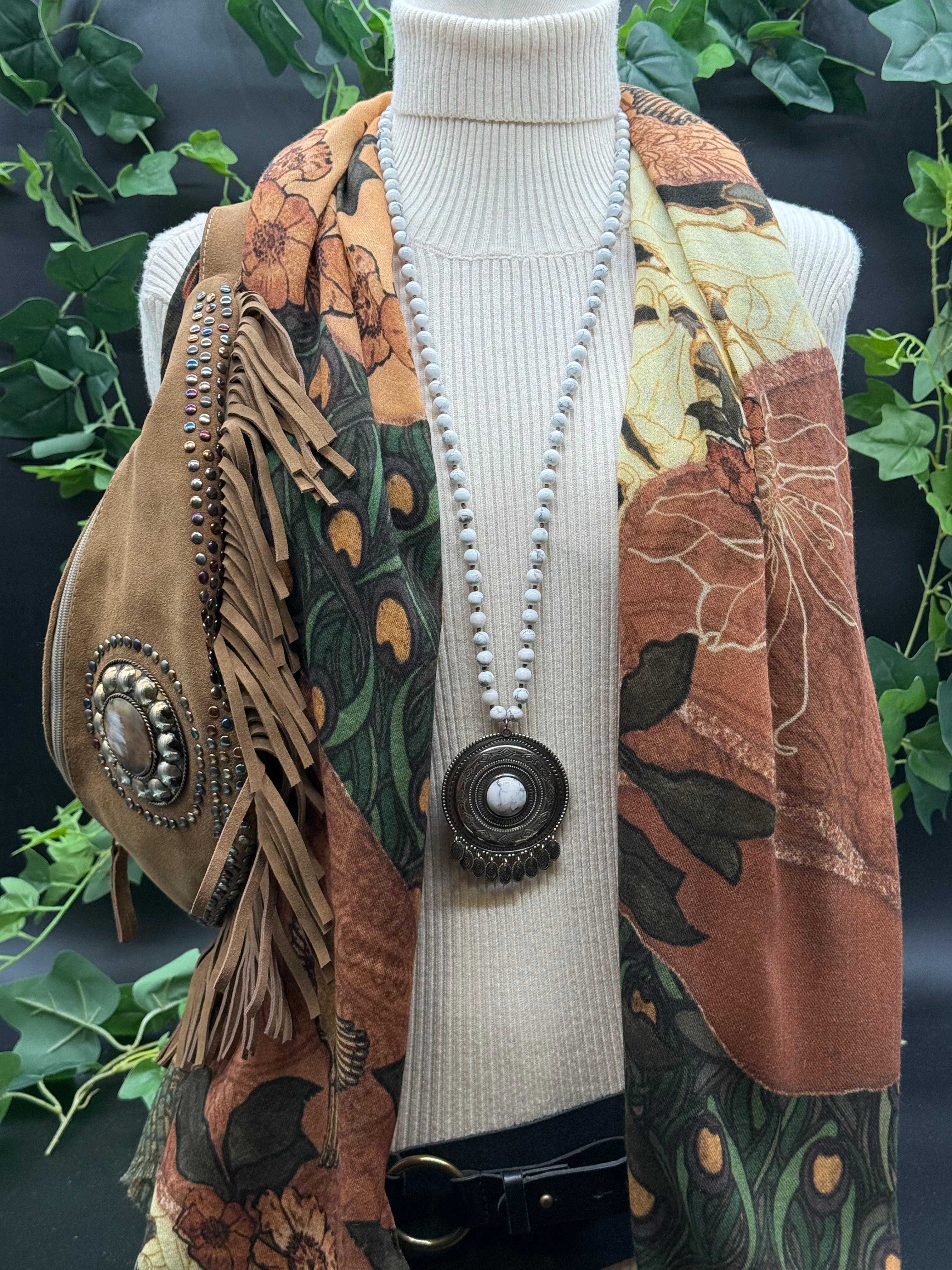 Sautoir Médaillon Shabada