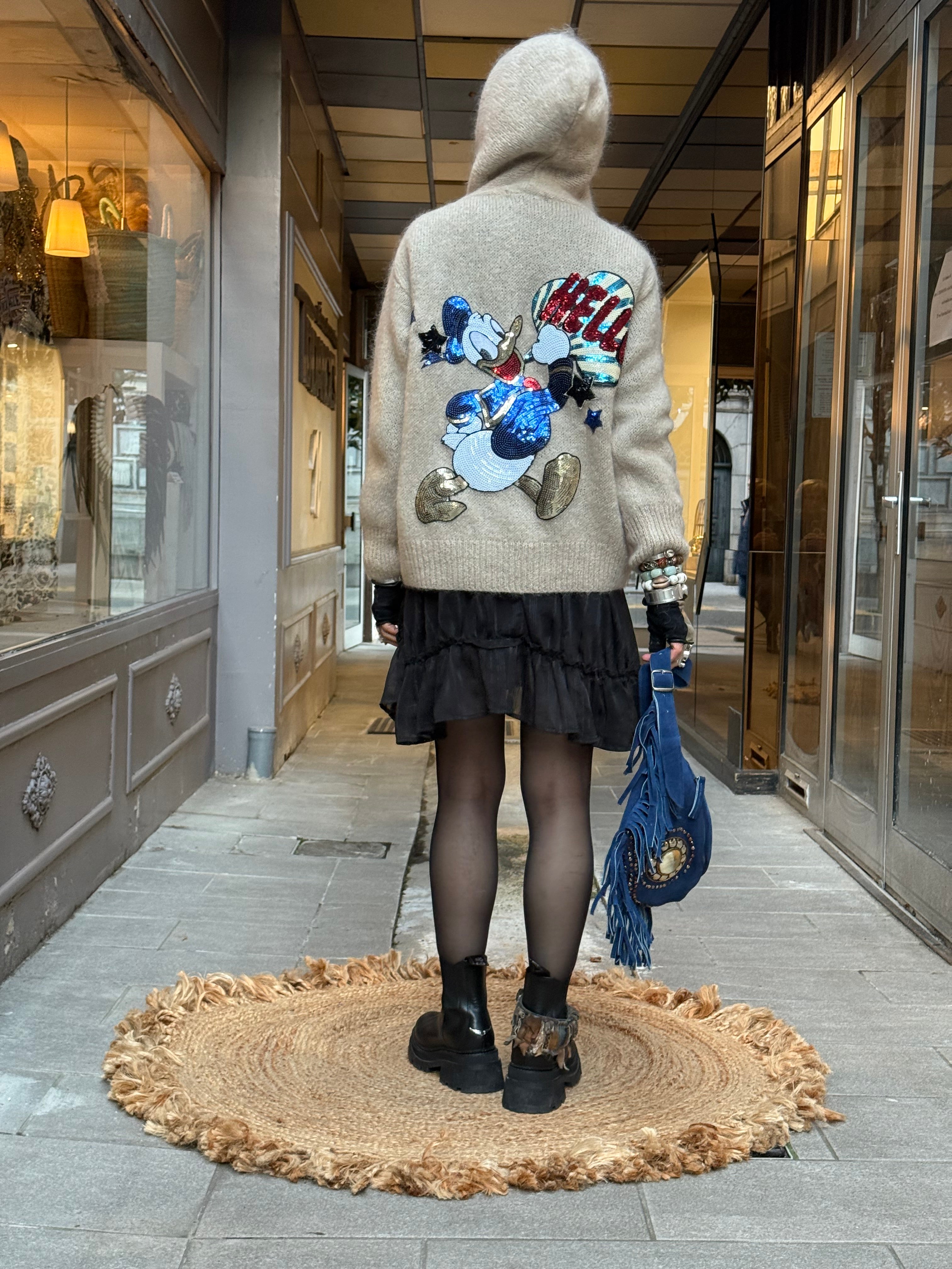 Pull Capuche Poupée de Soie