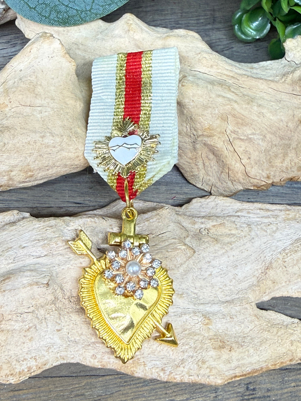 Broche/Médaille Azafran Rosa