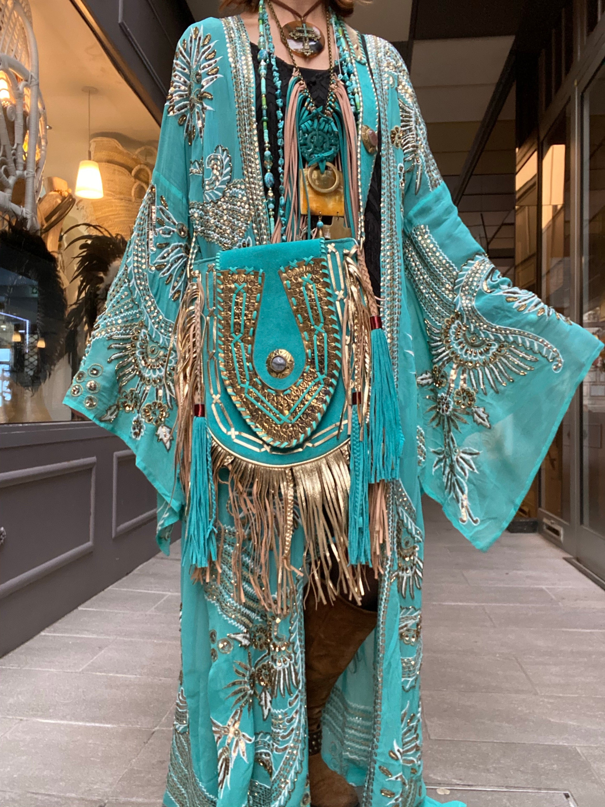 Mamz'elle Zoé long embroidered kimono