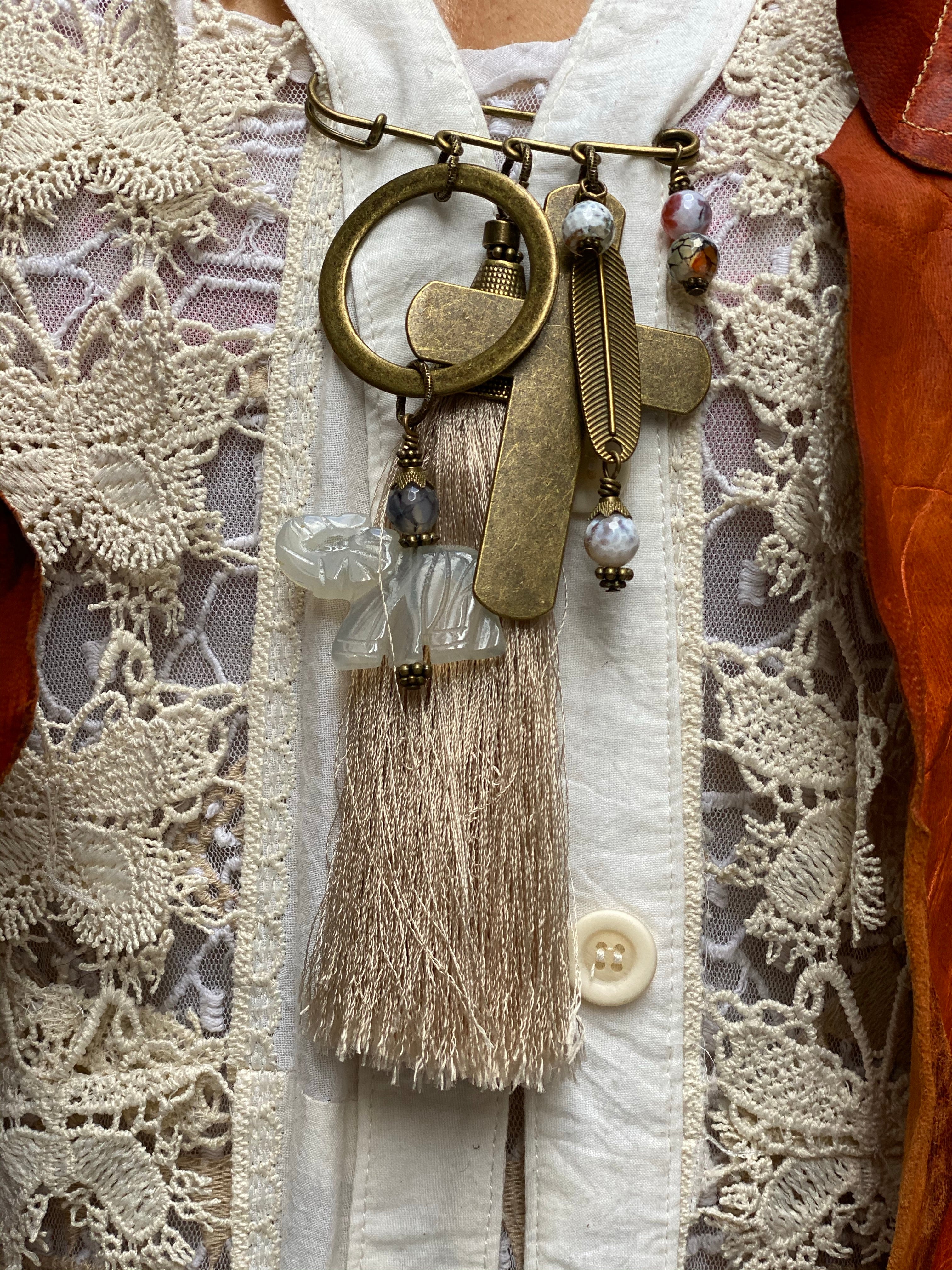 Sig of Tana brooch
