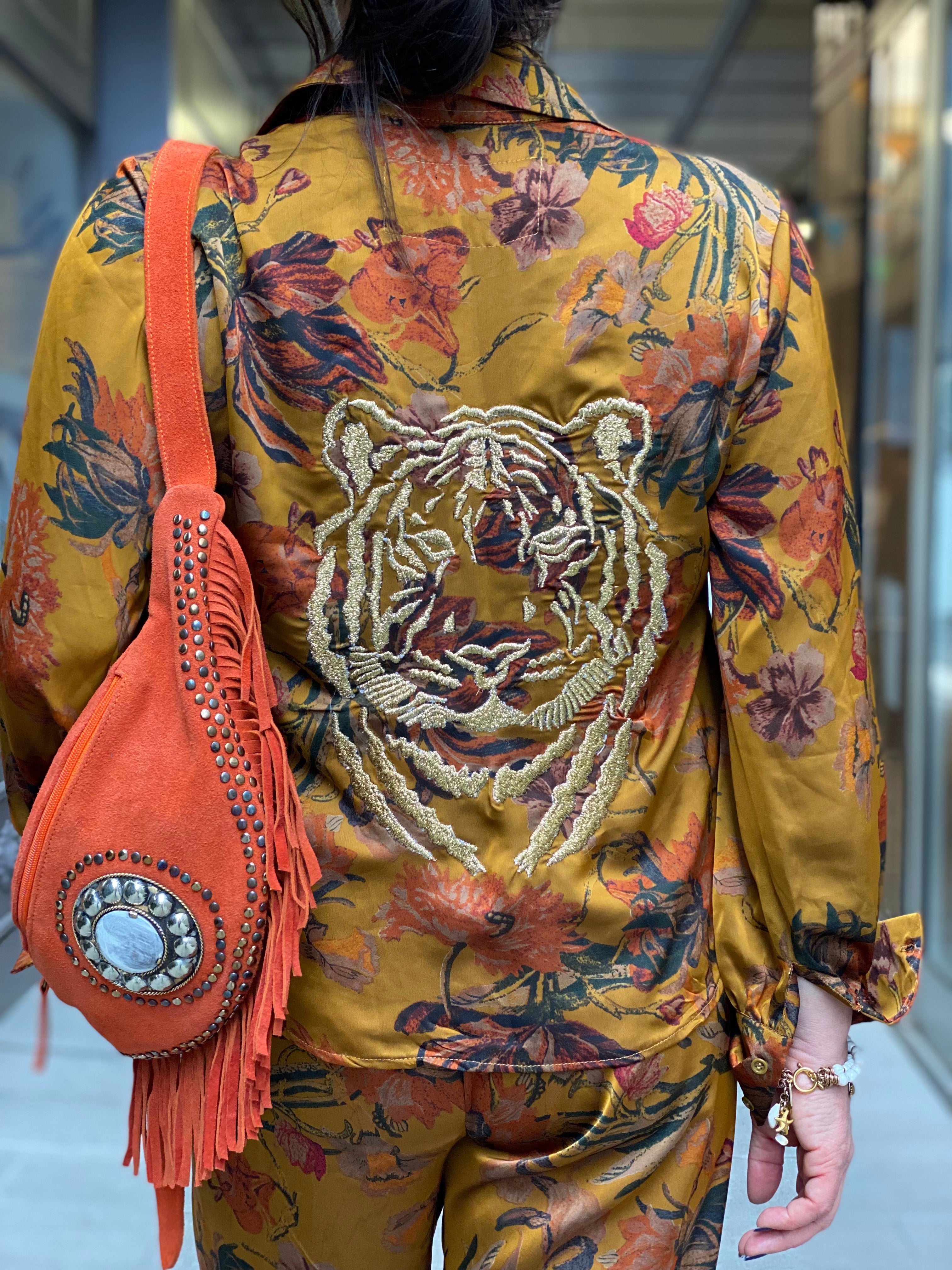 Chemise courte Fleur de Pirate