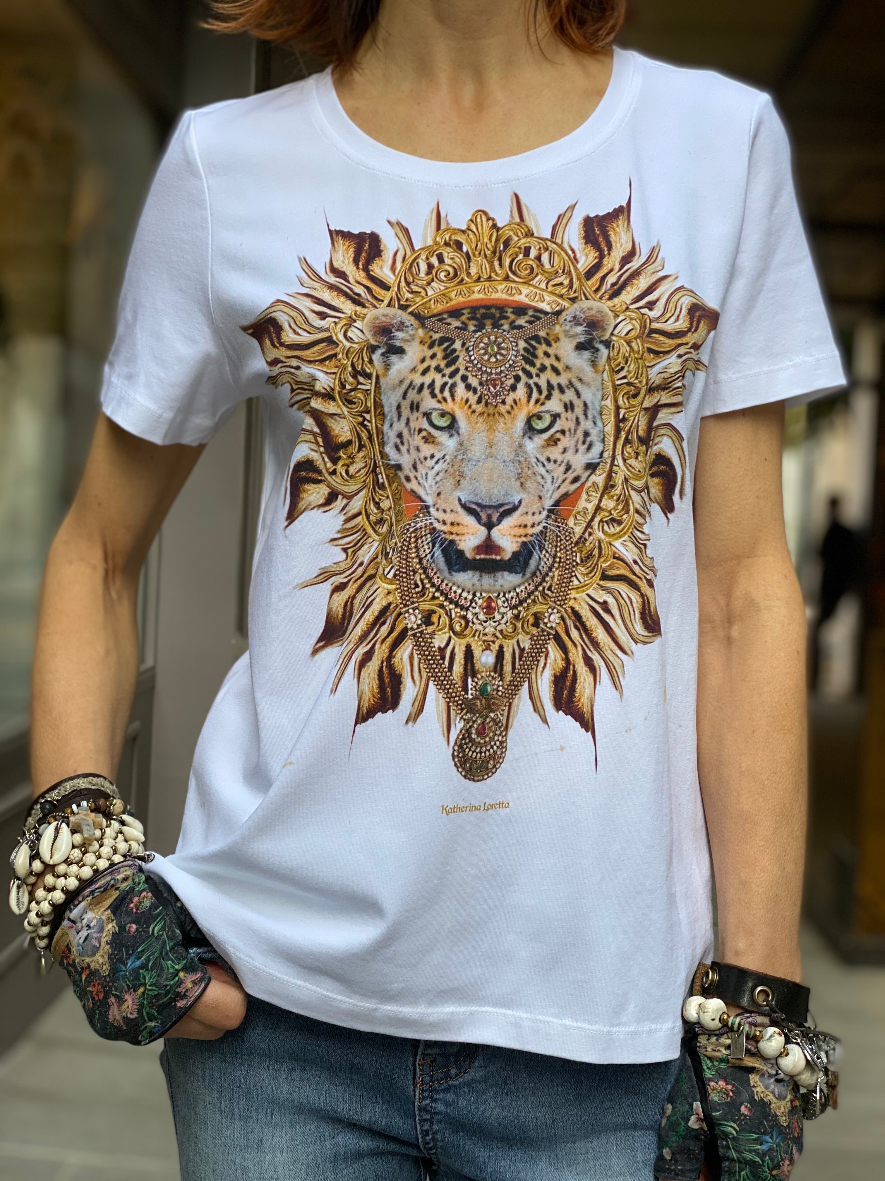 Medusa Katherina Loretta T-shirt