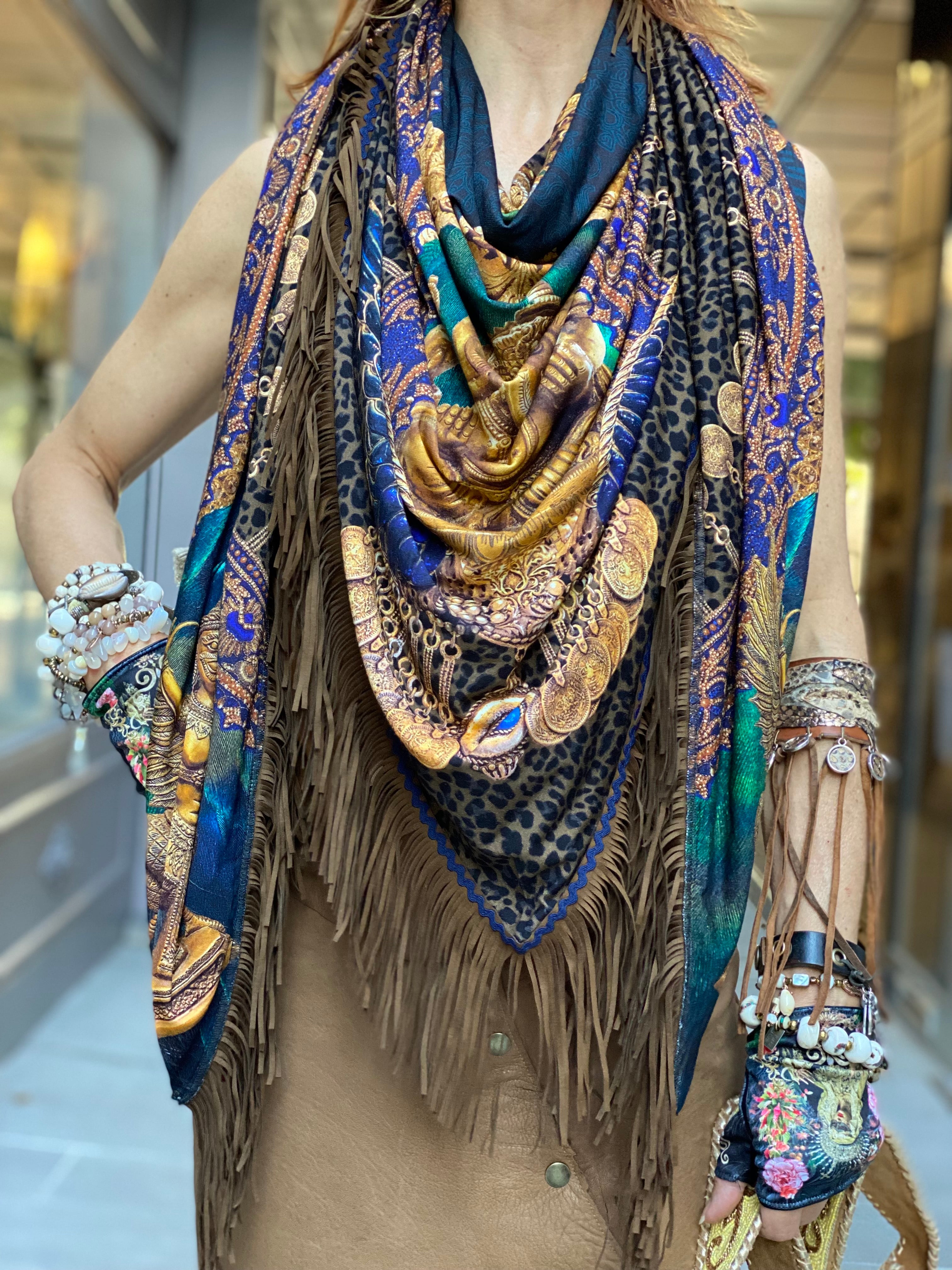 Gaya Shawl Katherina Loretta