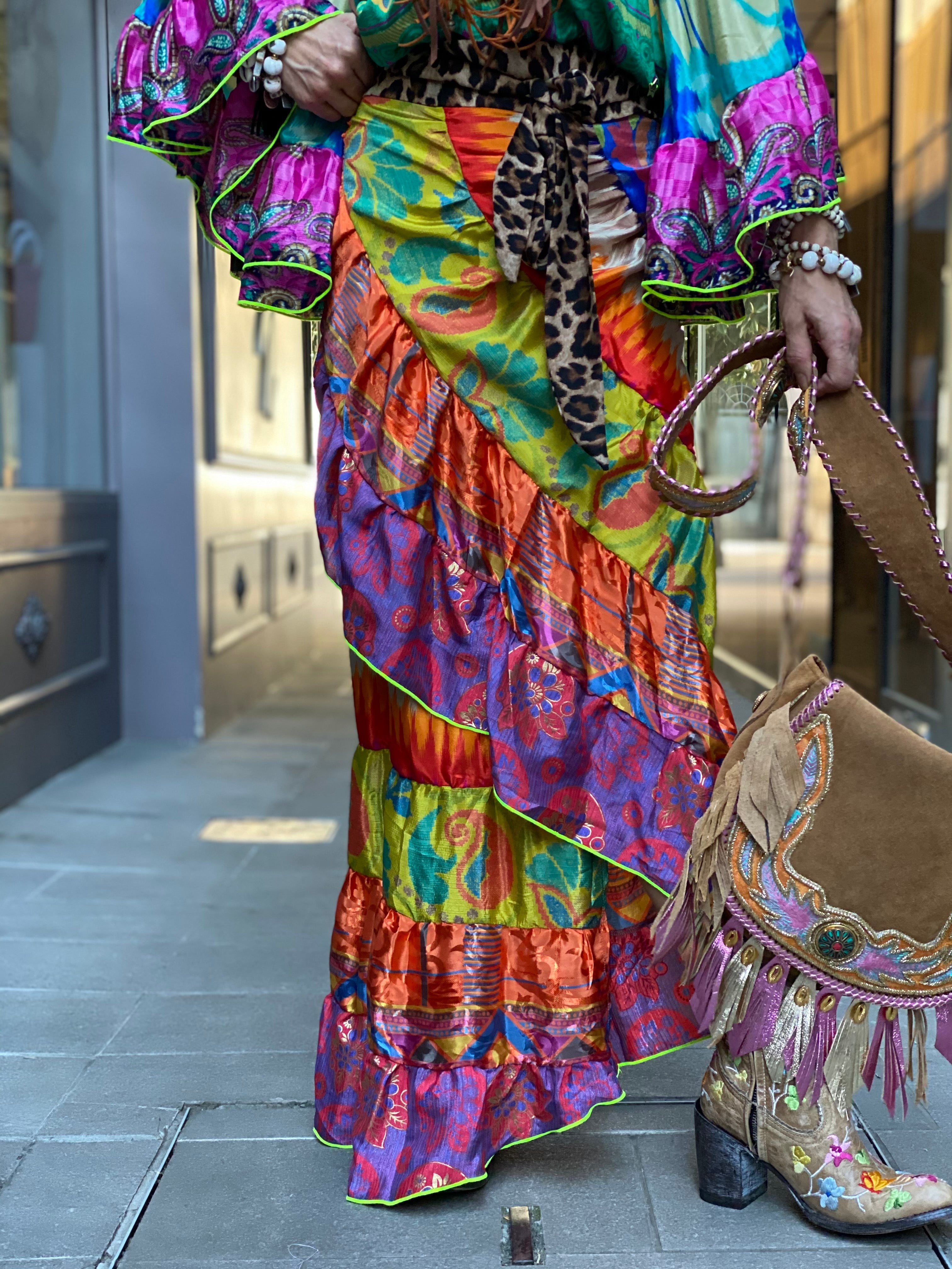 Kaleidoscope long skirt Doll.SA