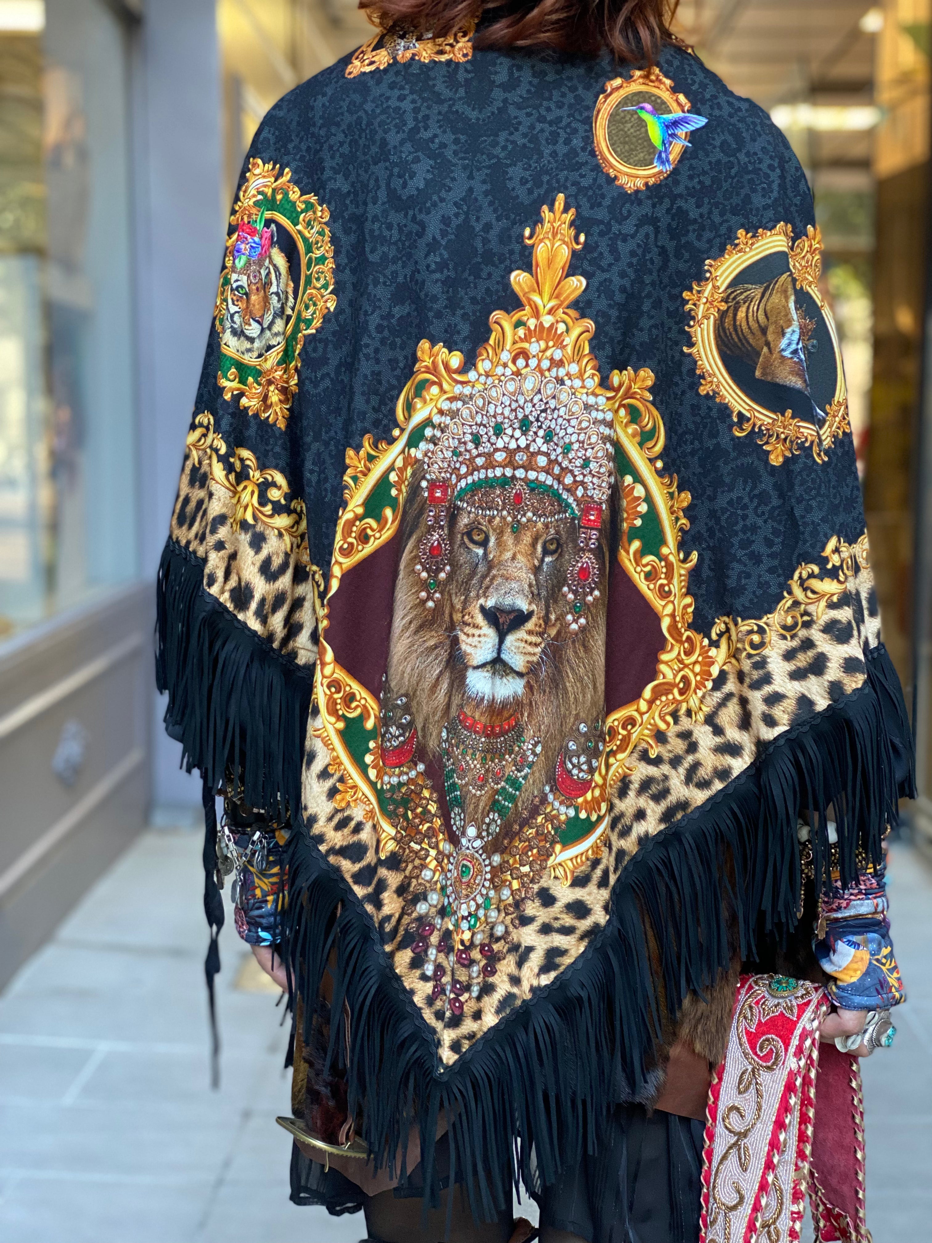 Jungle Art Katherina Loretta Shawl