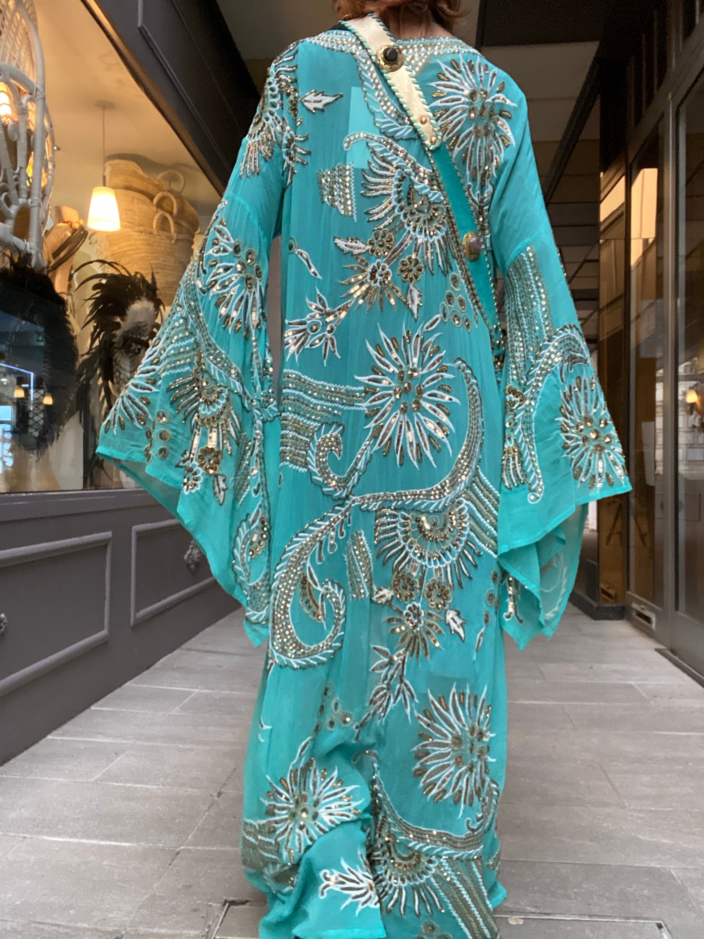 Mamz'elle Zoé long embroidered kimono