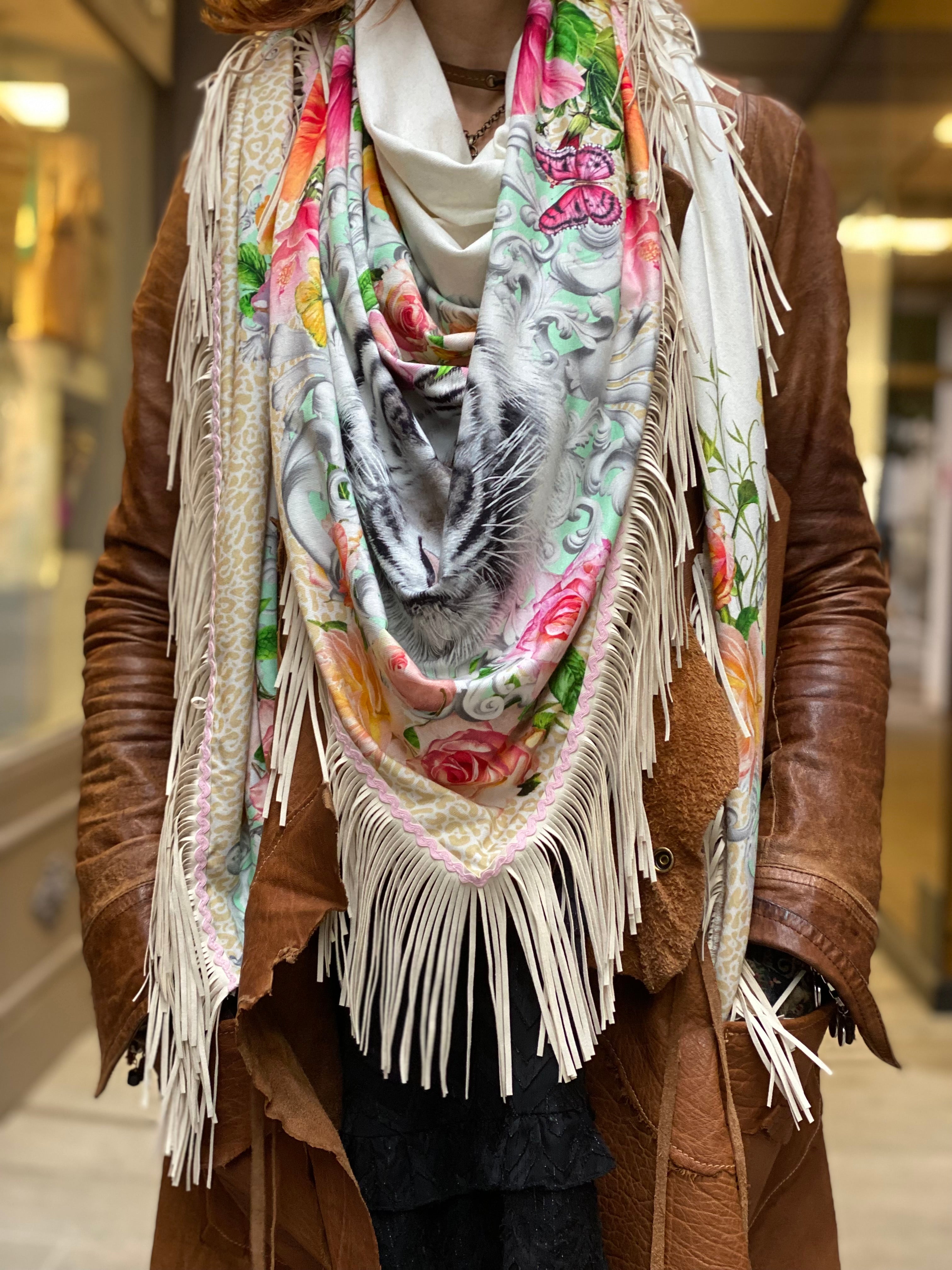 Hawea Katherina Loretta Shawl