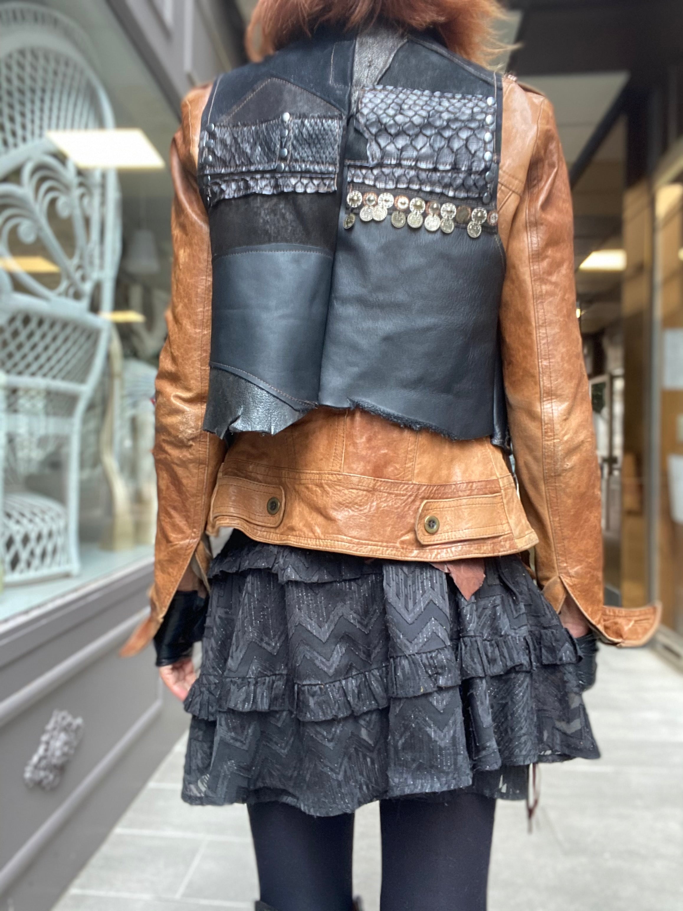 Gilet Keithe court Iguan Atypikskin