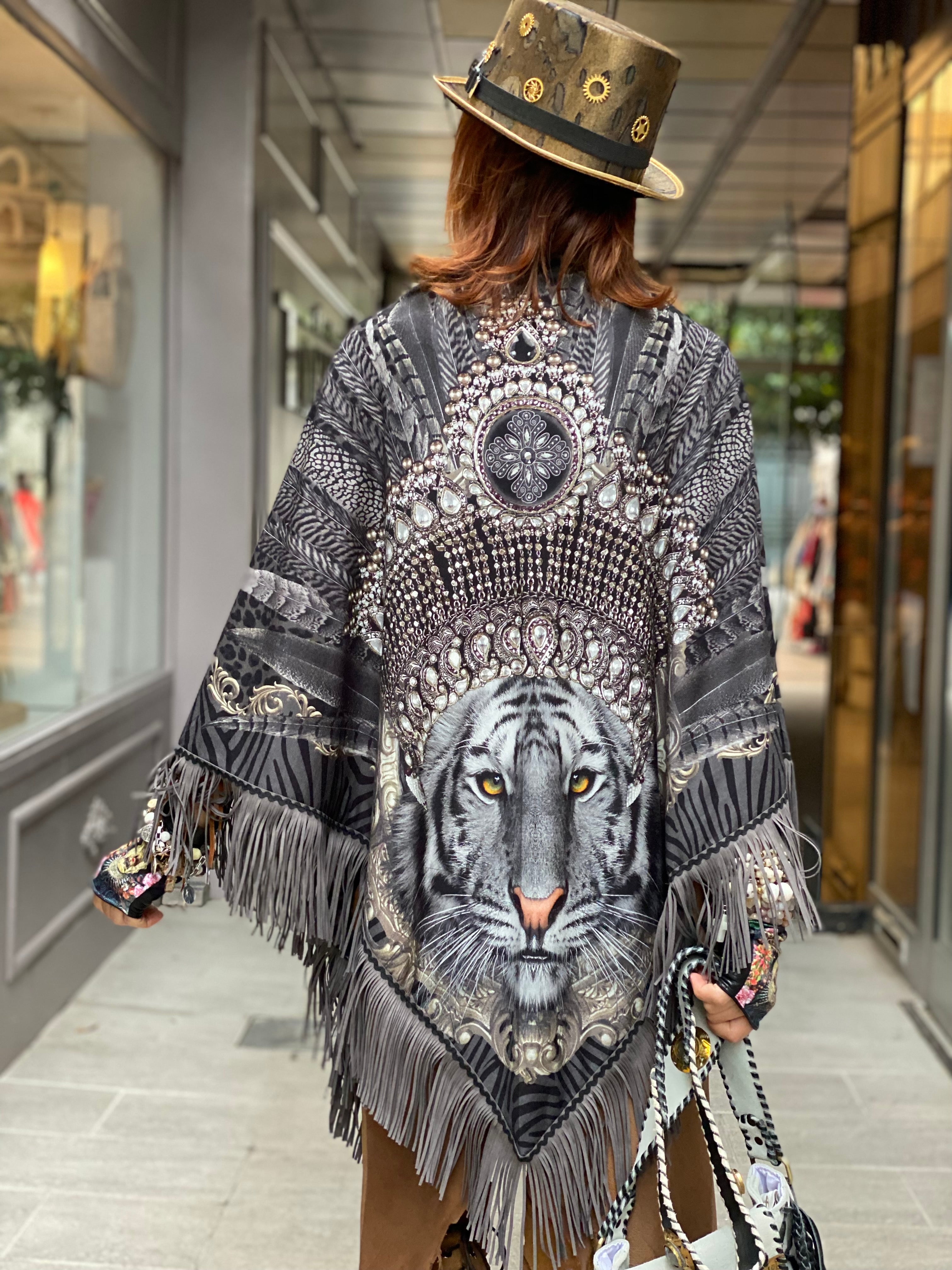 Zizis Shawl Katherina Loretta