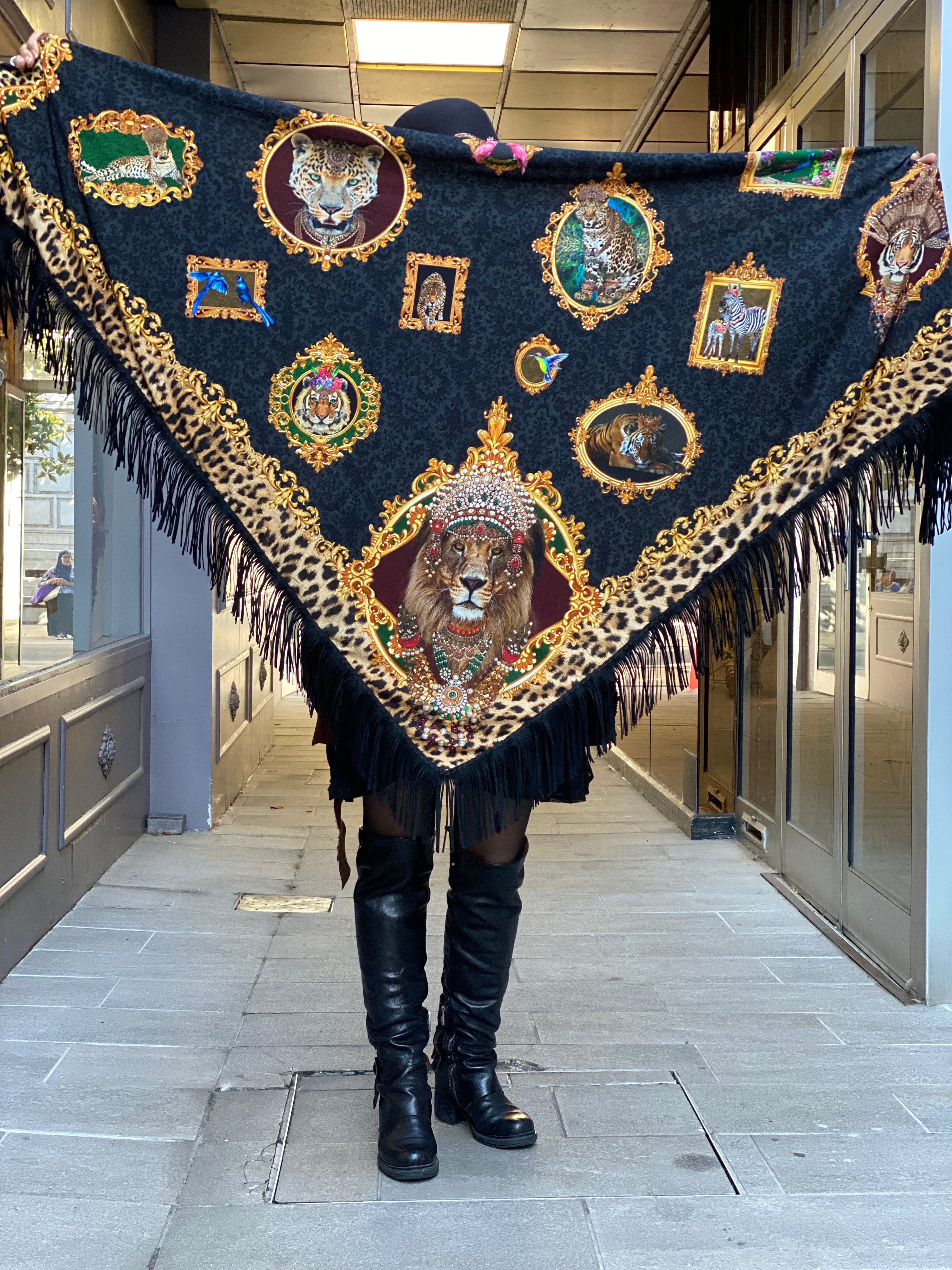 Jungle Art Katherina Loretta Shawl