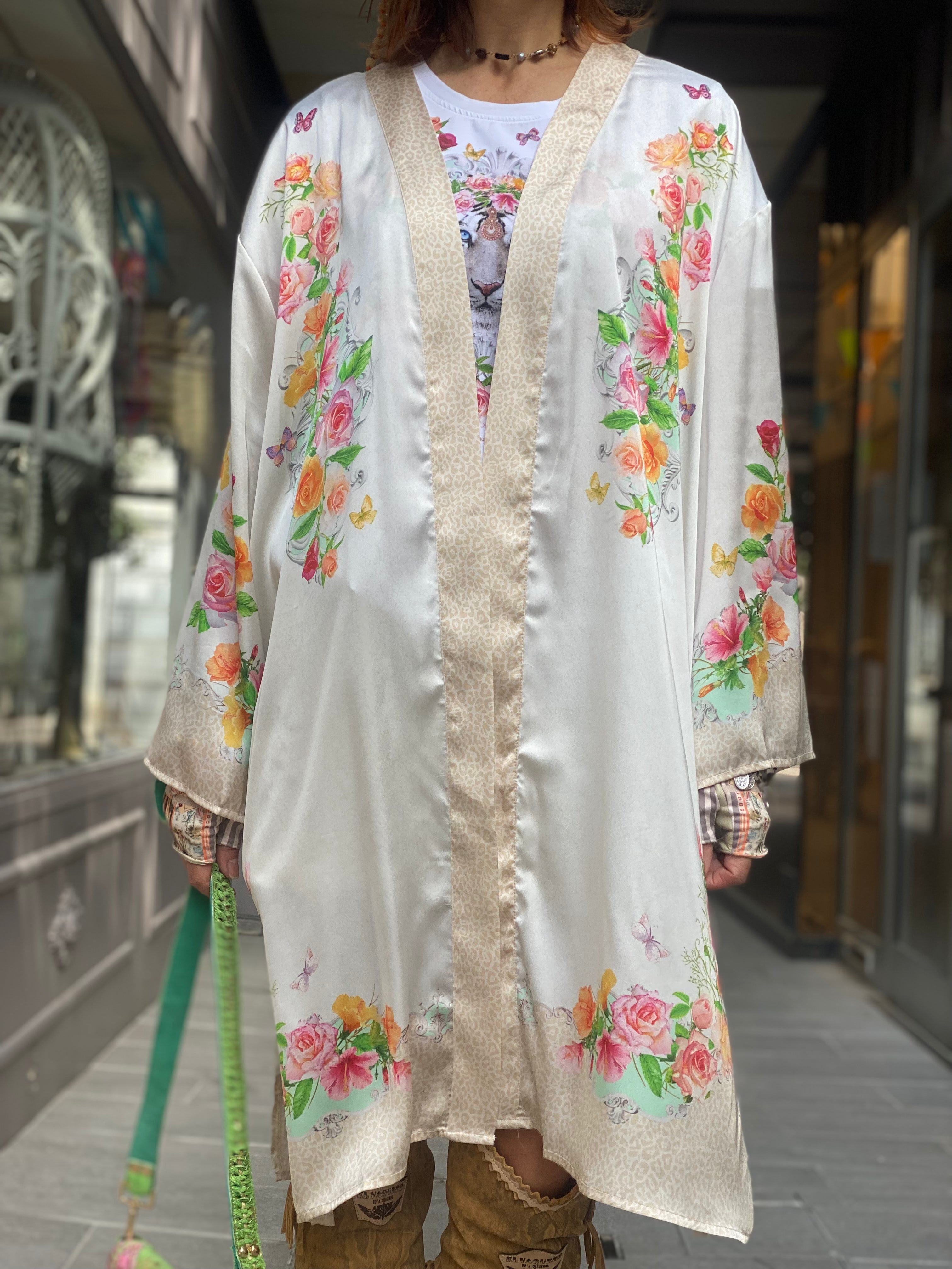 Hawea Katherina Loretta Kimono