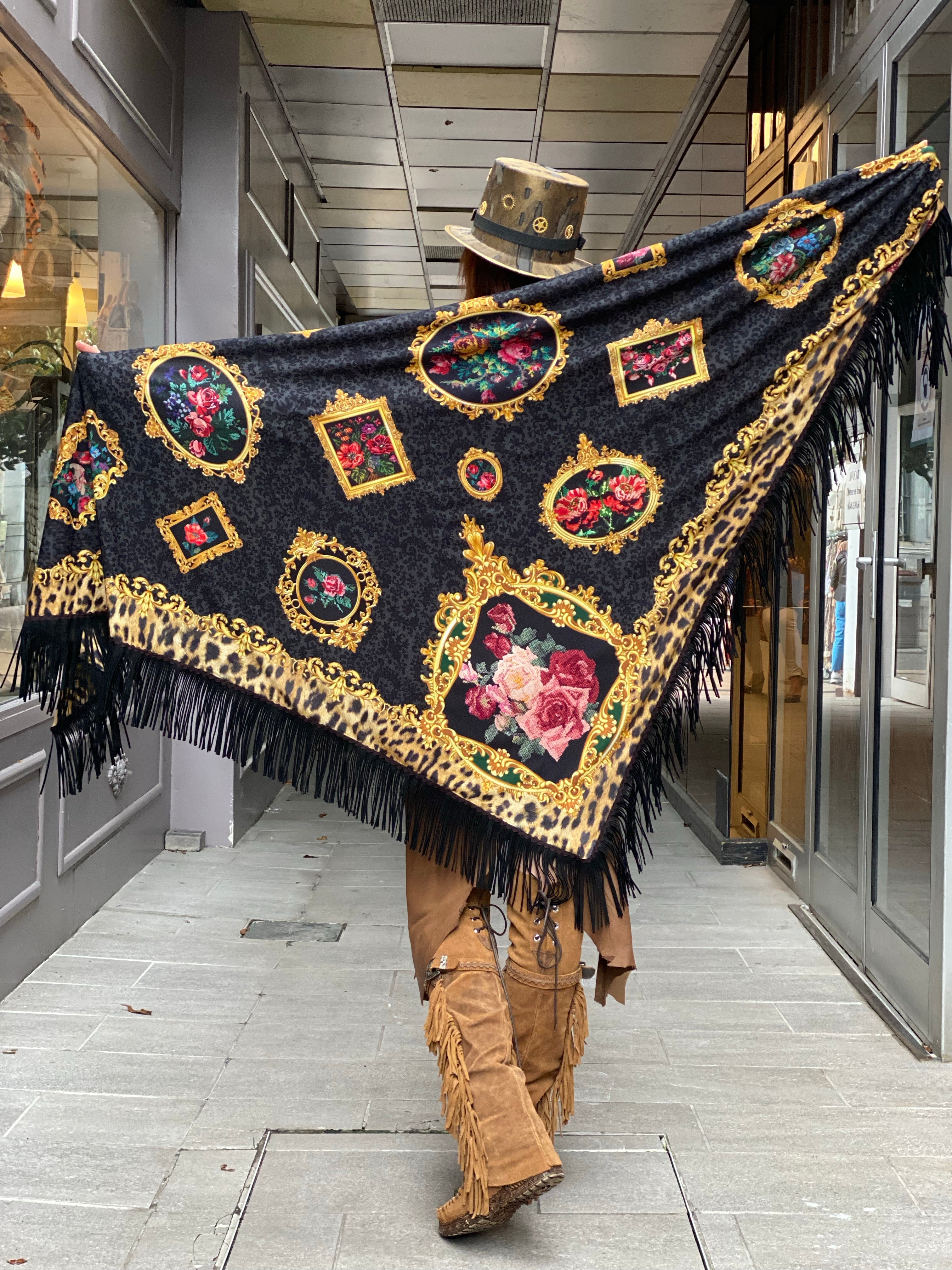 Revera Katherina Loretta Shawl