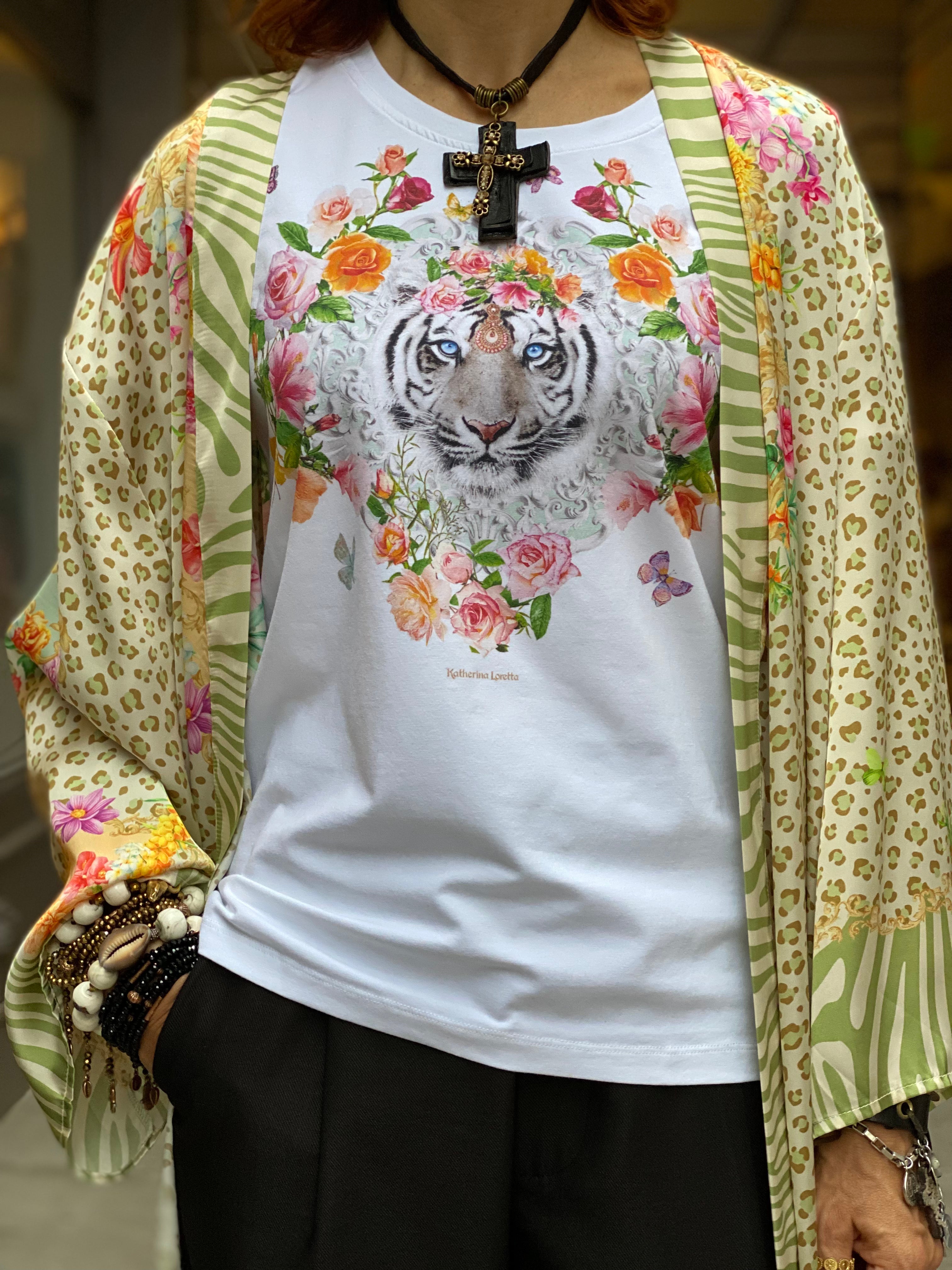 Hawea Katherina Loretta T-shirt