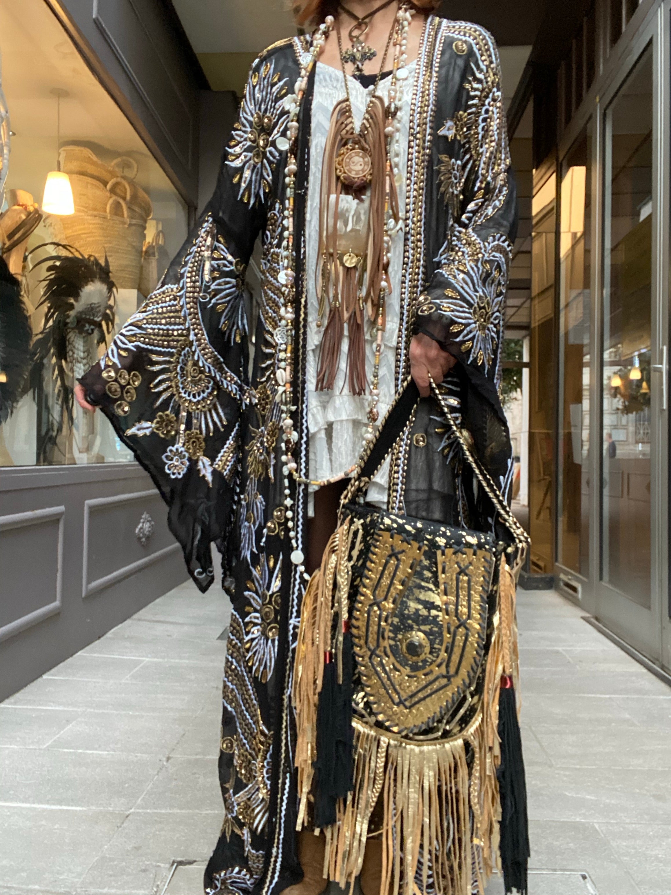 Mamz'elle Zoé long embroidered kimono
