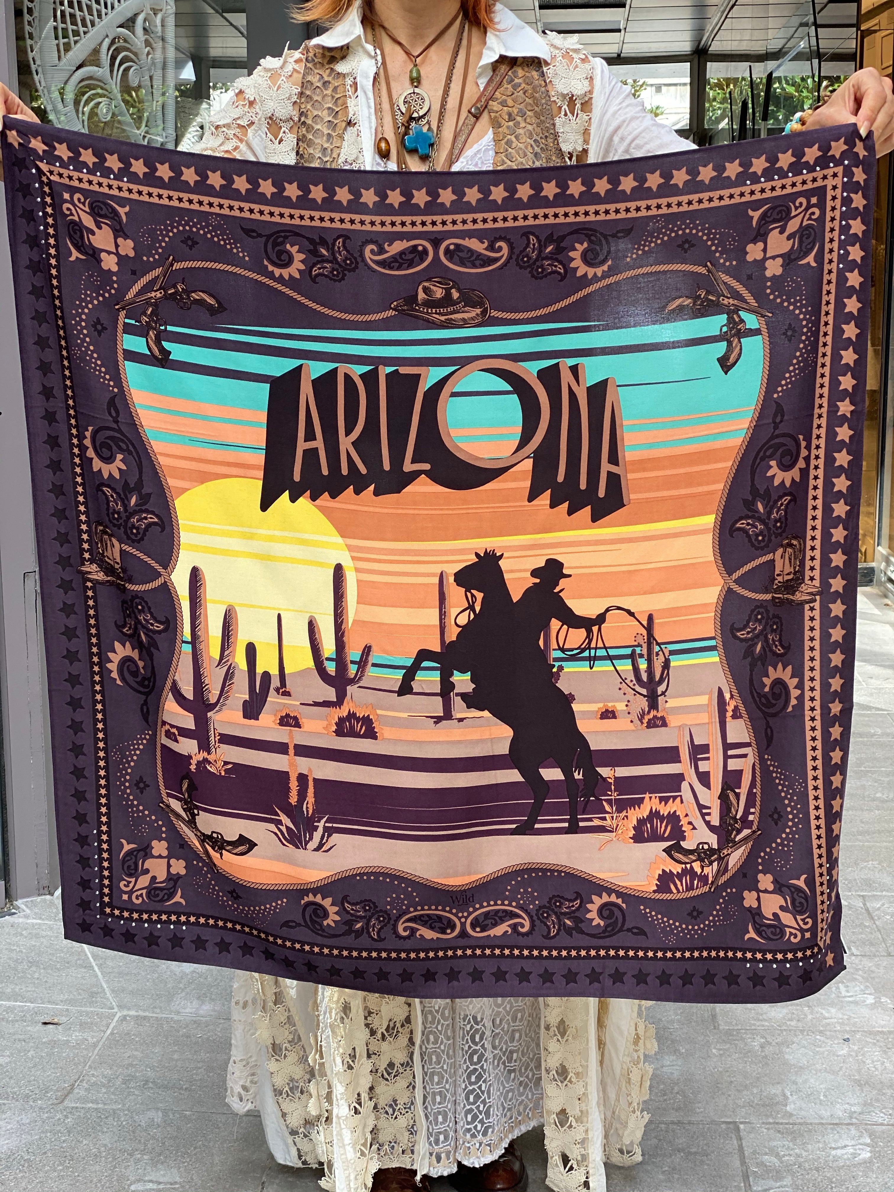 Foulard Valley Black Wild by Amenapih