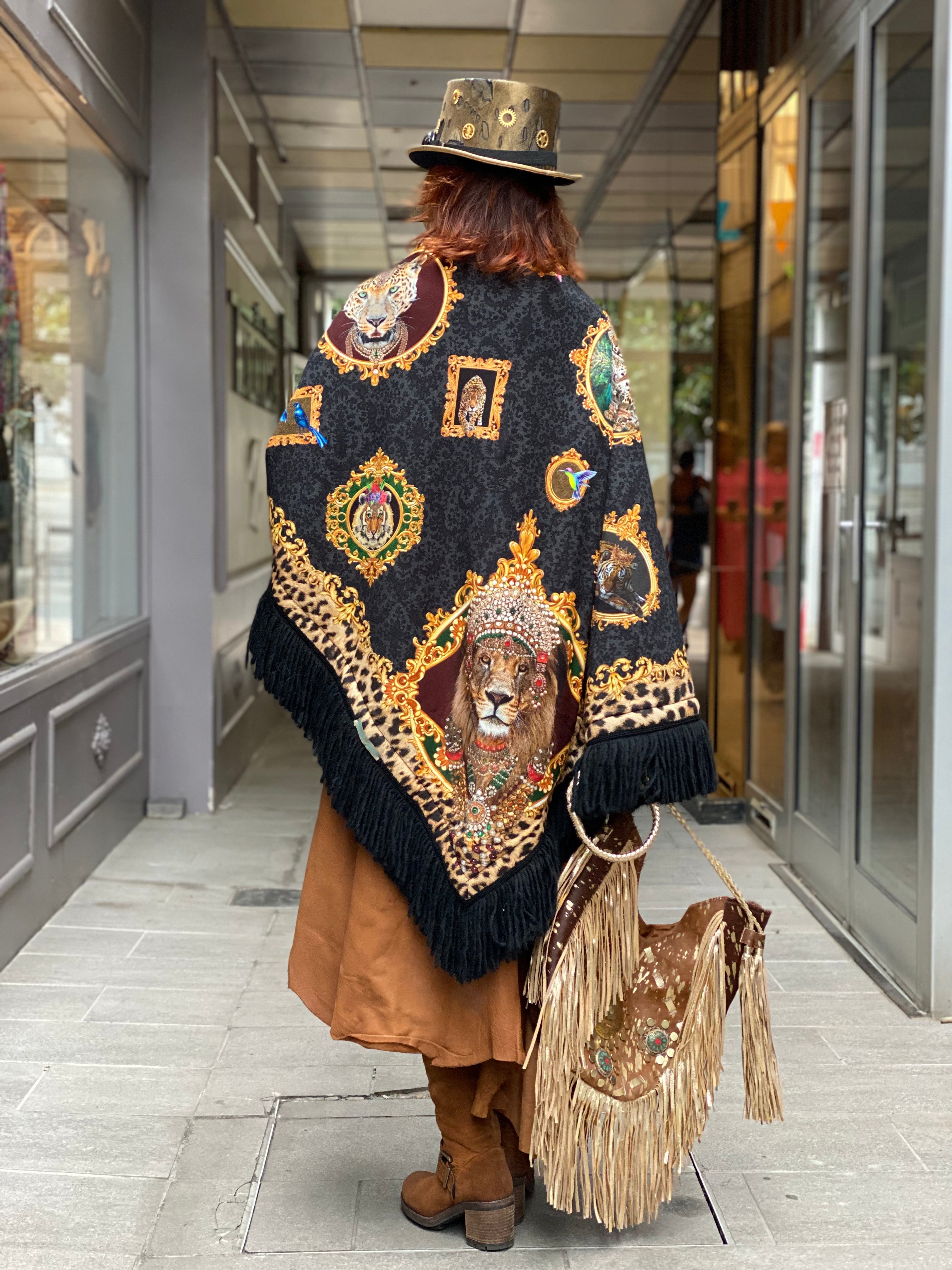 Jungle Art Katherina Loretta Buckle Poncho