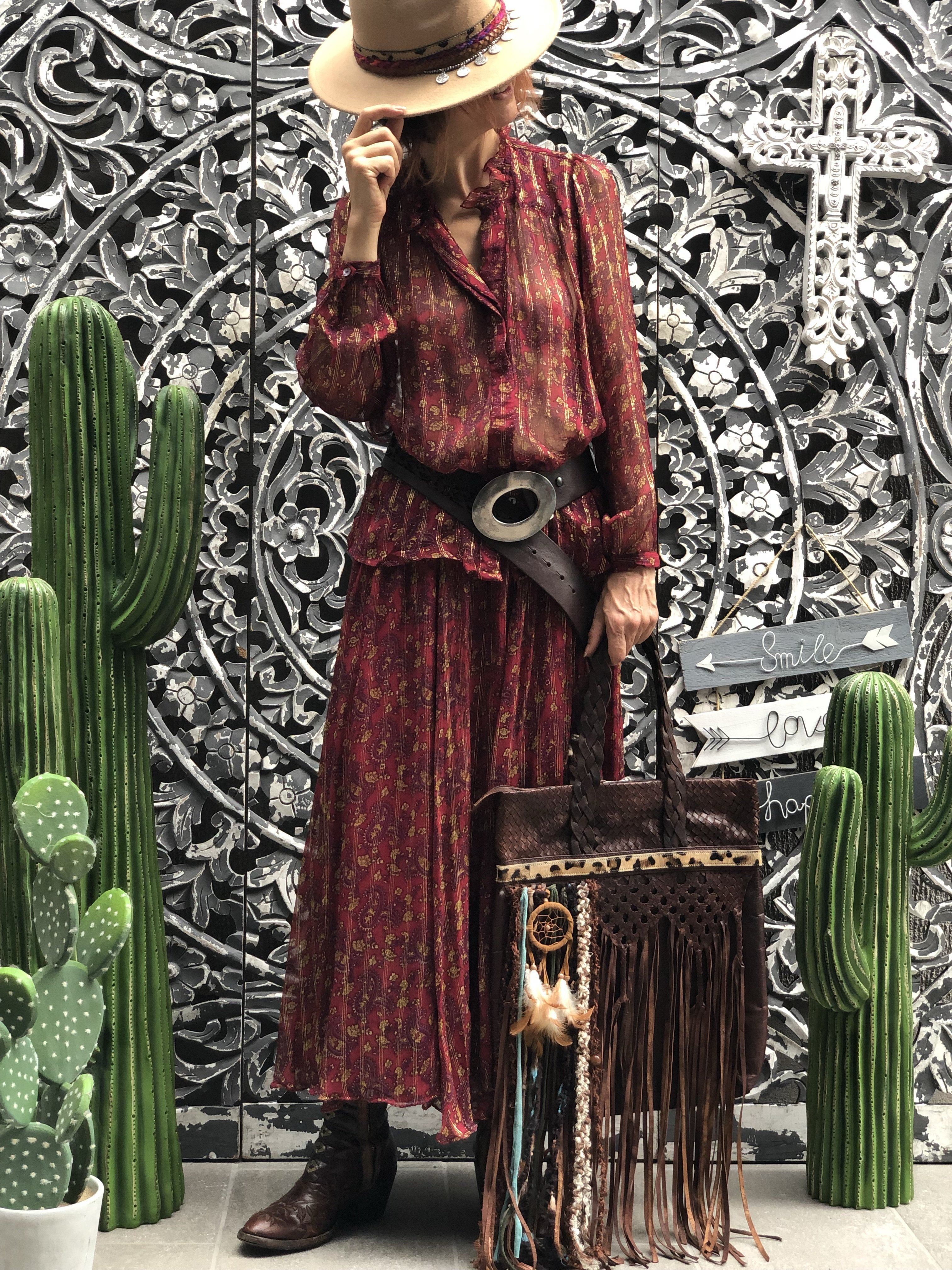 Tawni long skirt Maison Hotel