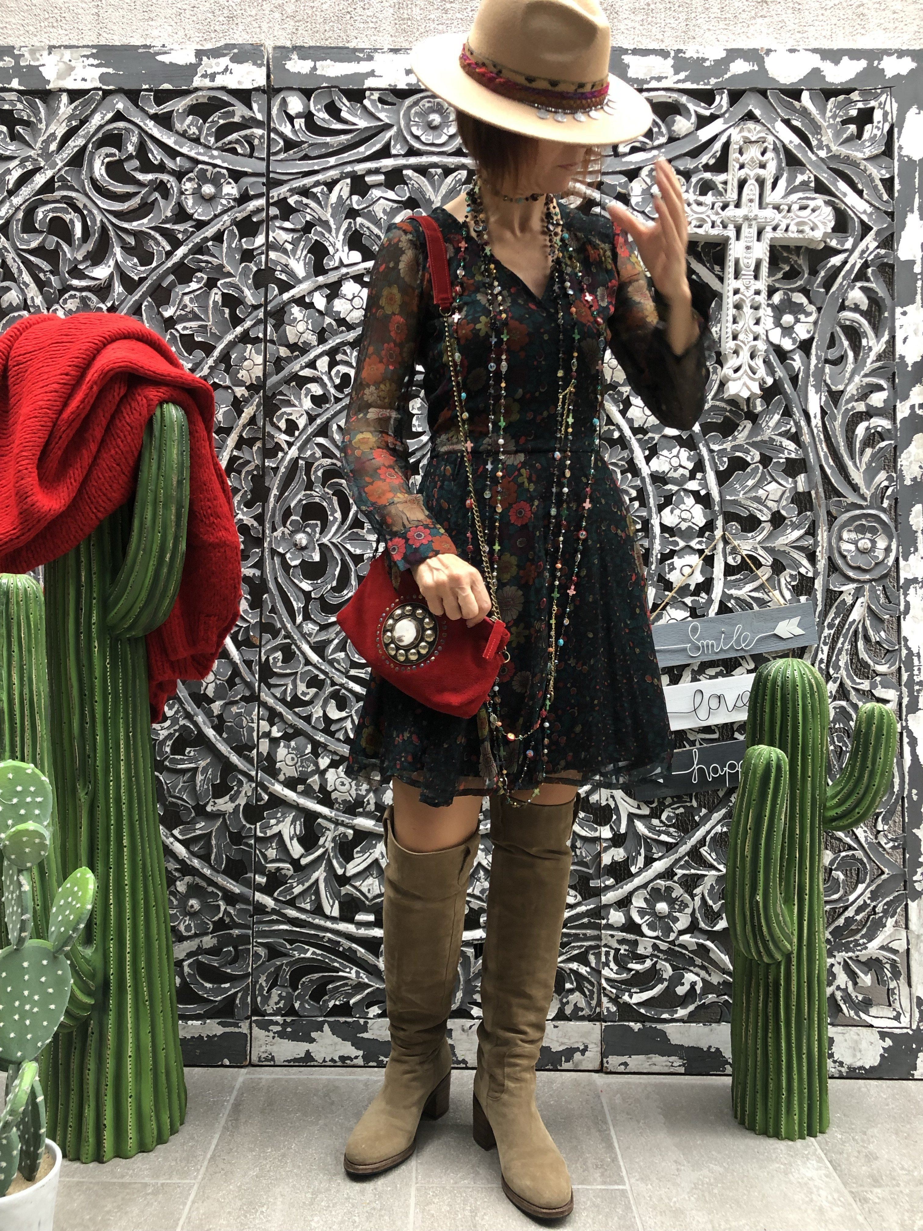 Keya short dress Maison Hotel