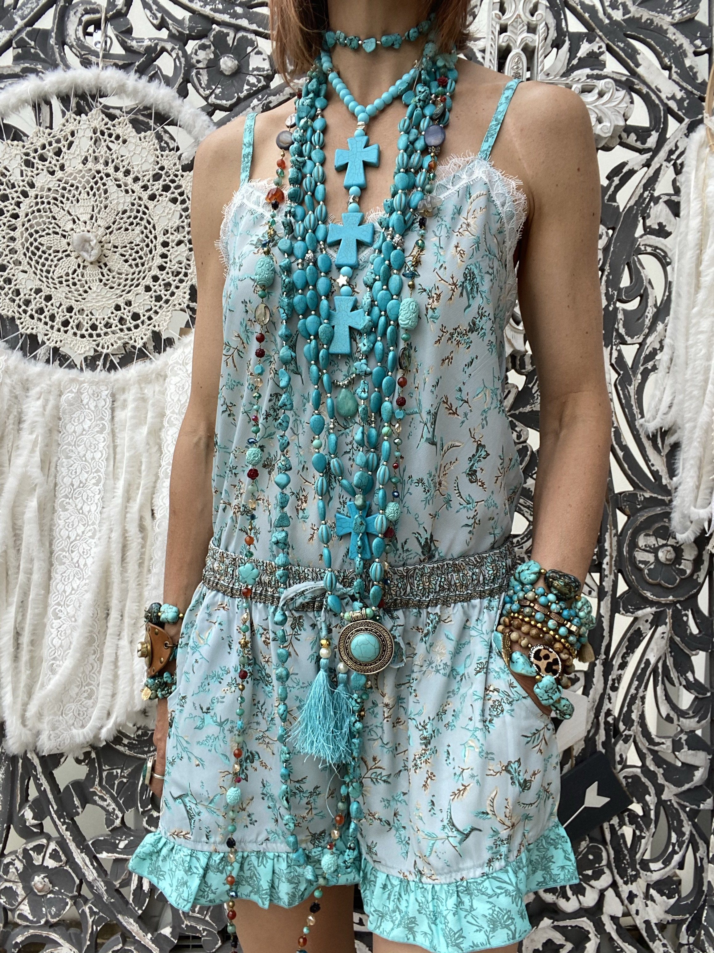 Short Japan Turquoise Astraga Sissi