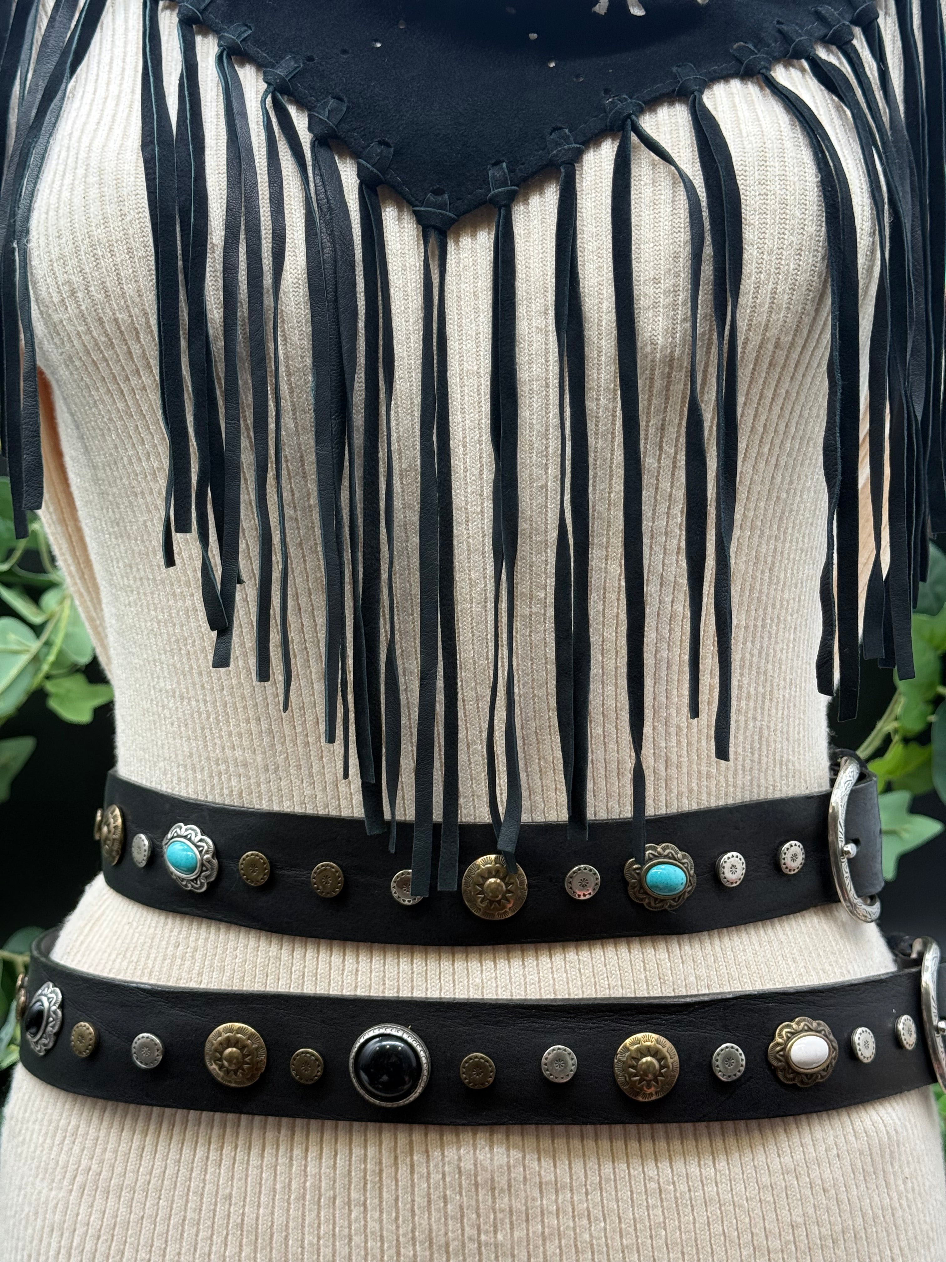 Ceinture Rivets et Cabochons Yolète