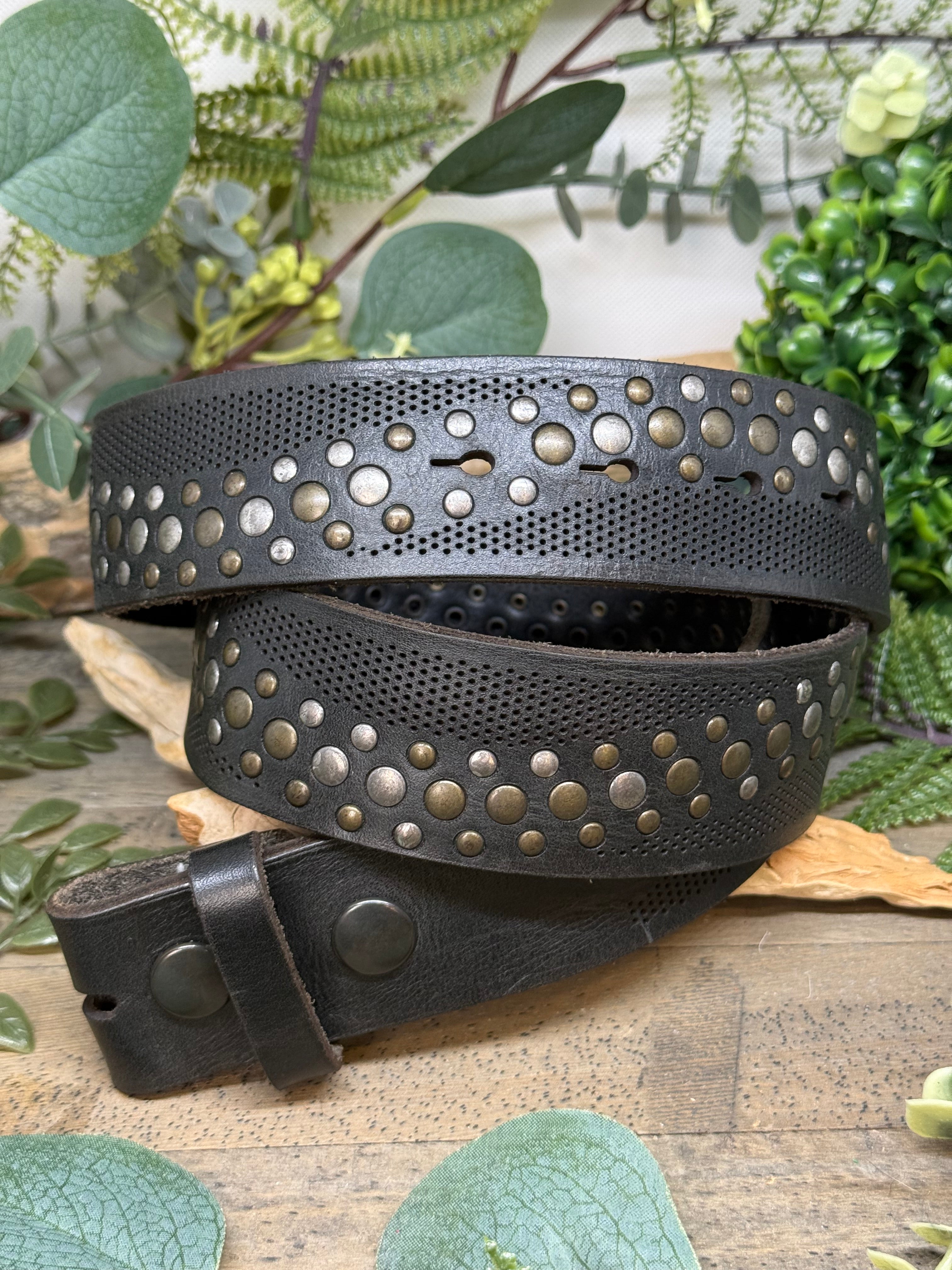 Ceinture Cuir Rivets Yolète