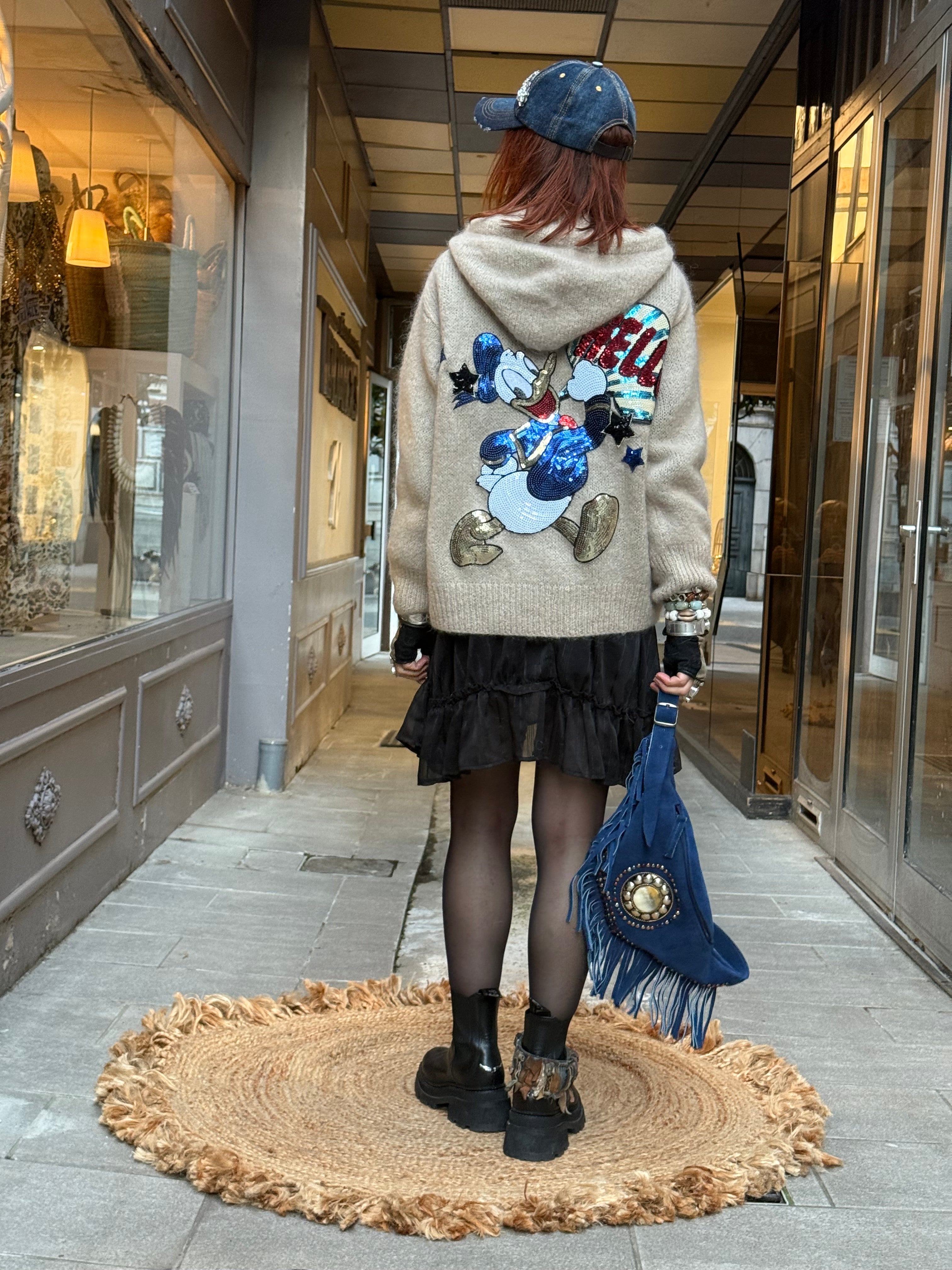 Pull Capuche Poupée de Soie