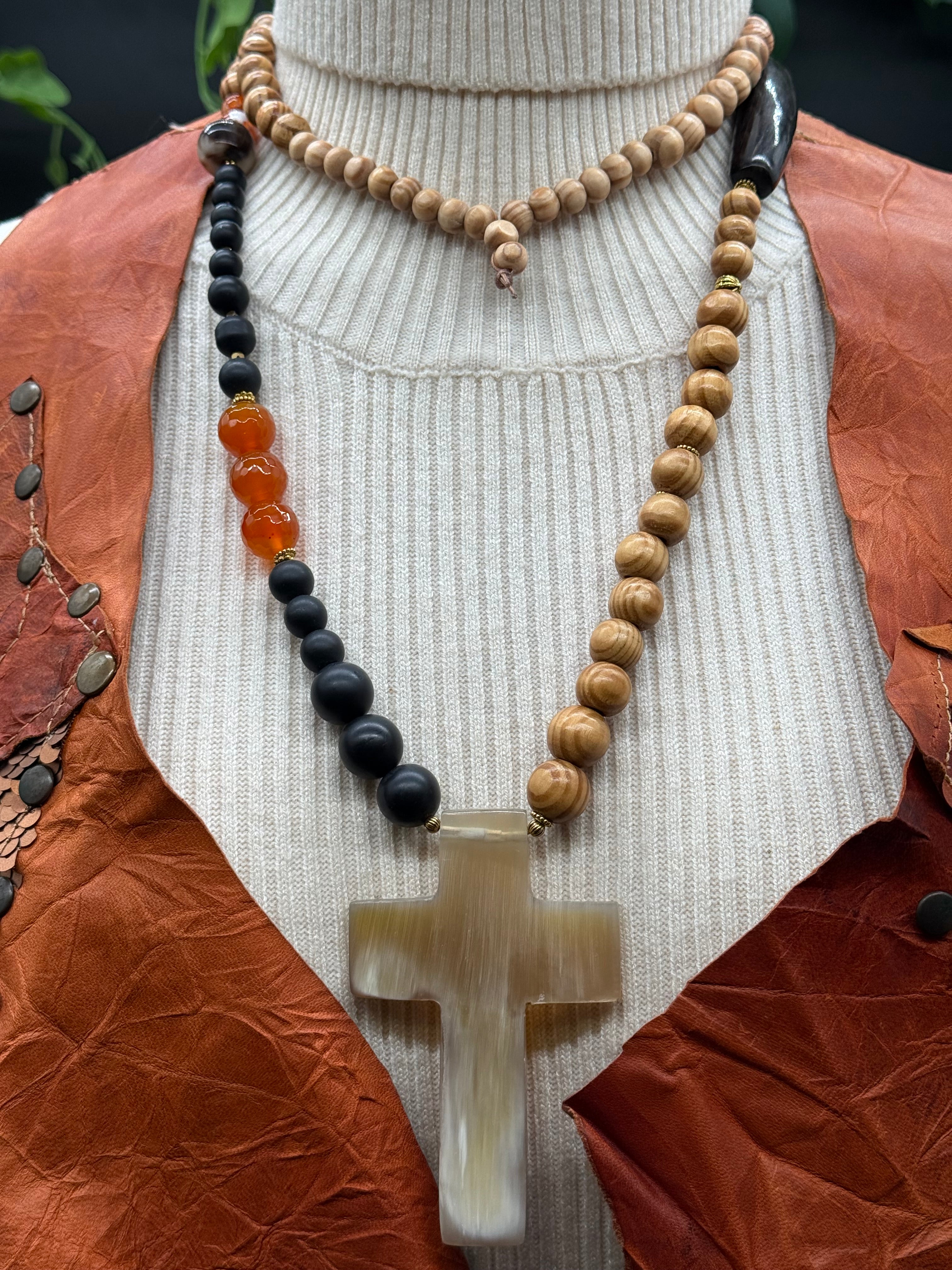 Sautoir Croix Sig de Tana