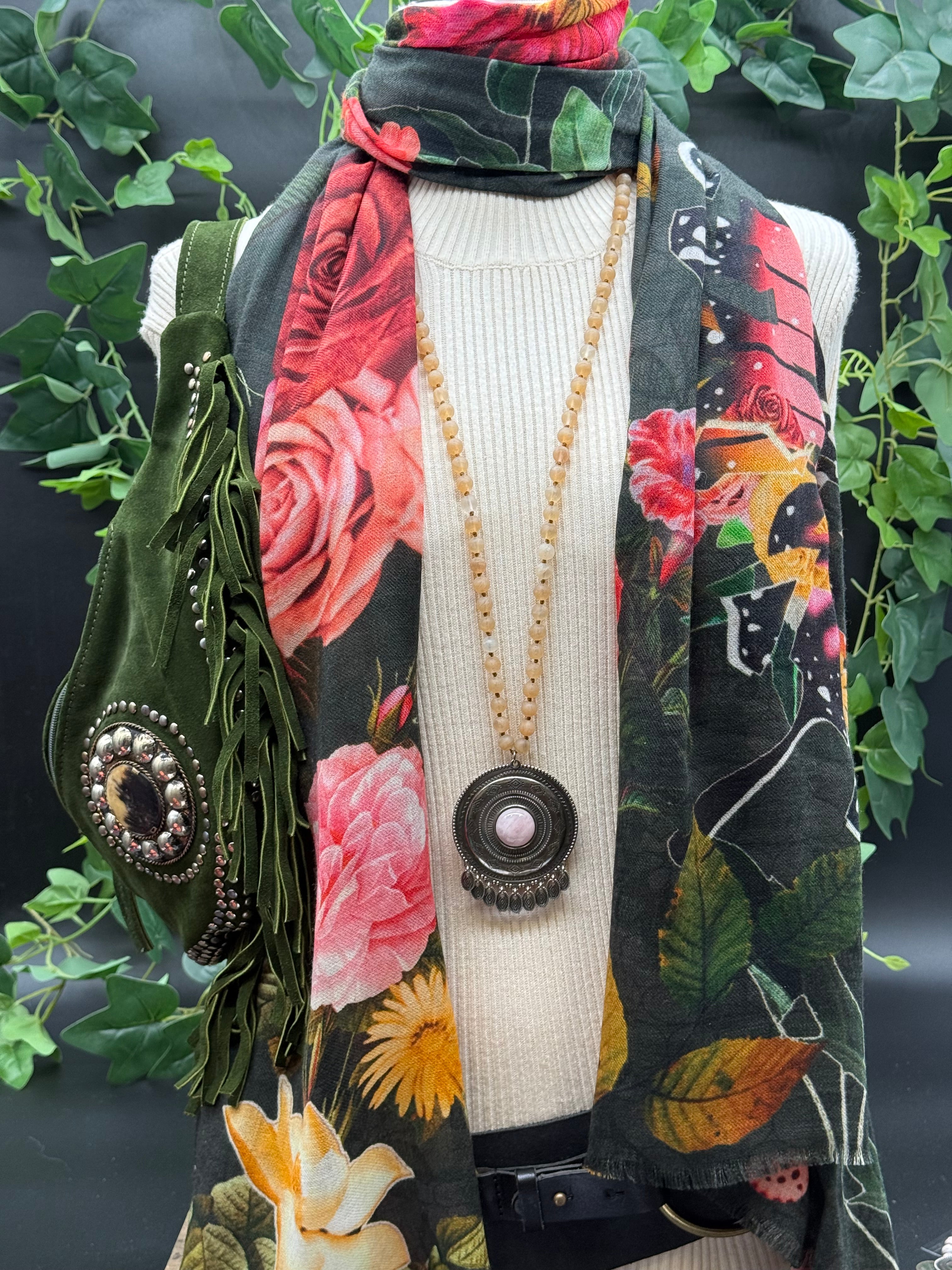 Sautoir Médaillon Shabada