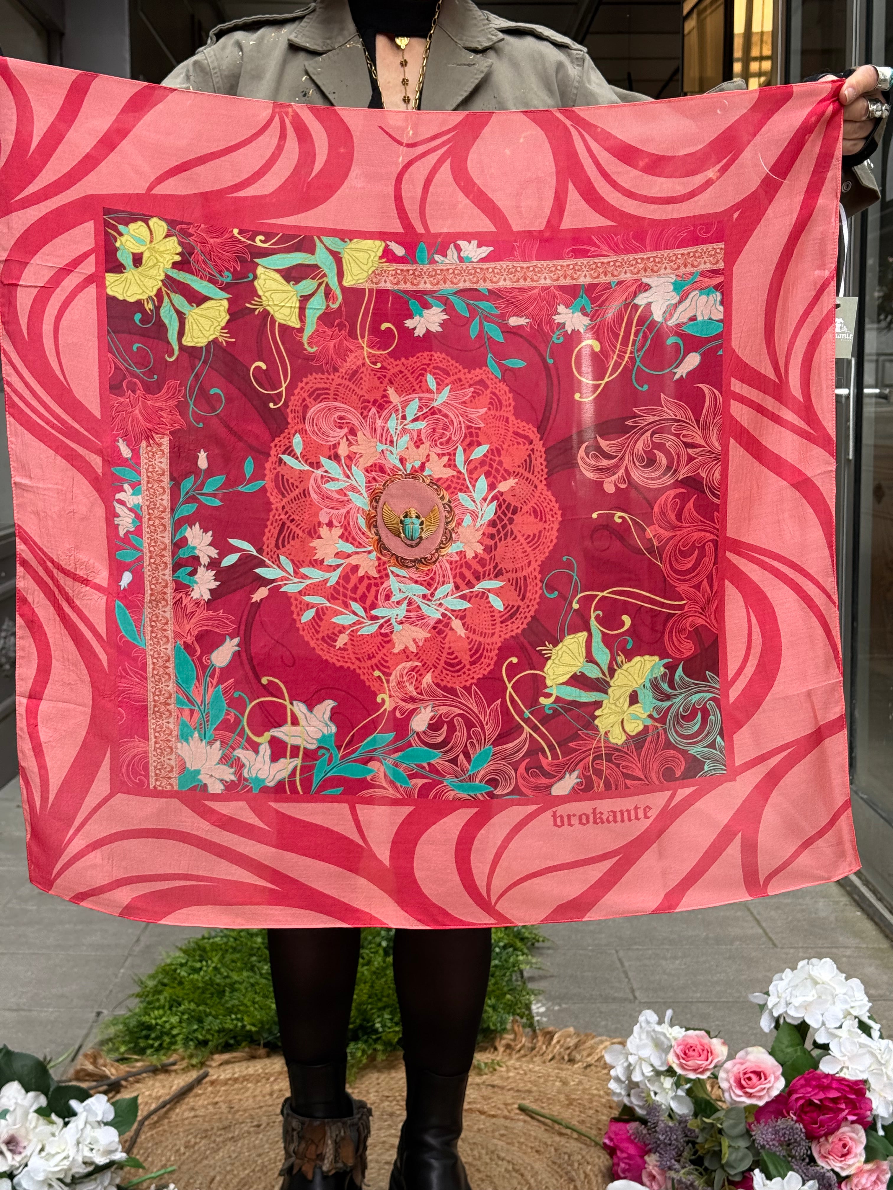 Carré Modal Cléopatre Rubis Brokante