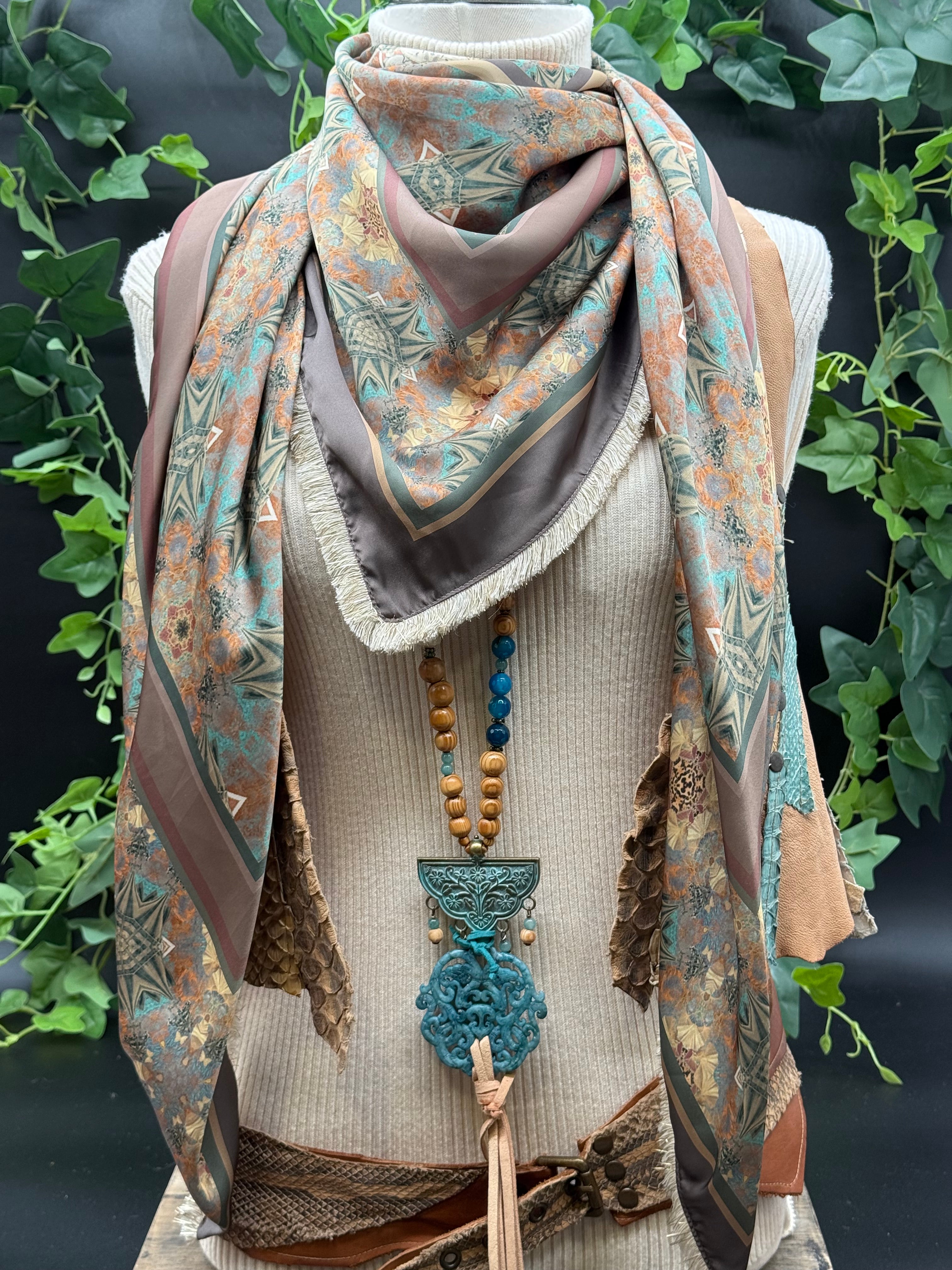 Châle Katherina Loretta