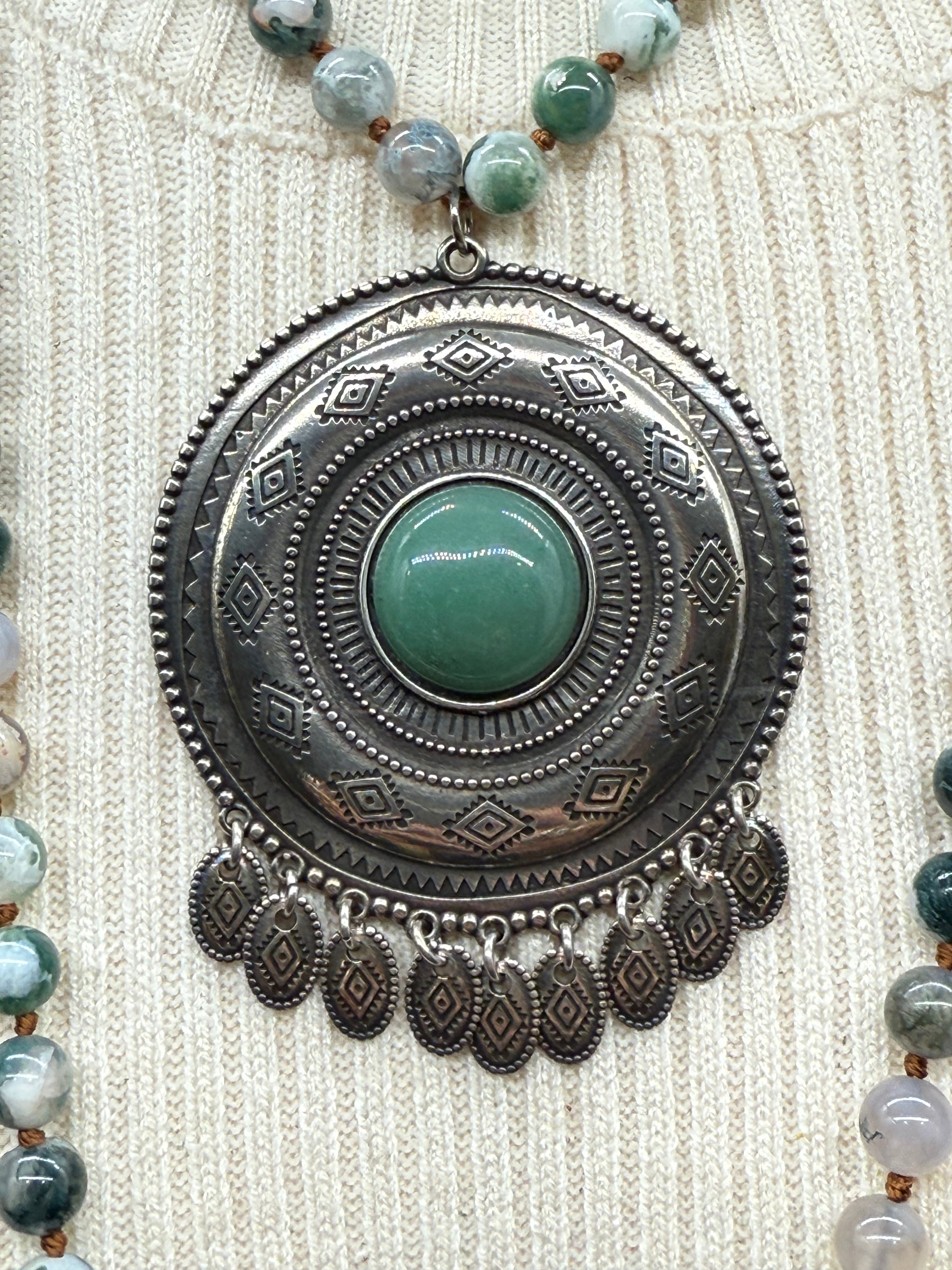 Sautoir Médaillon Shabada