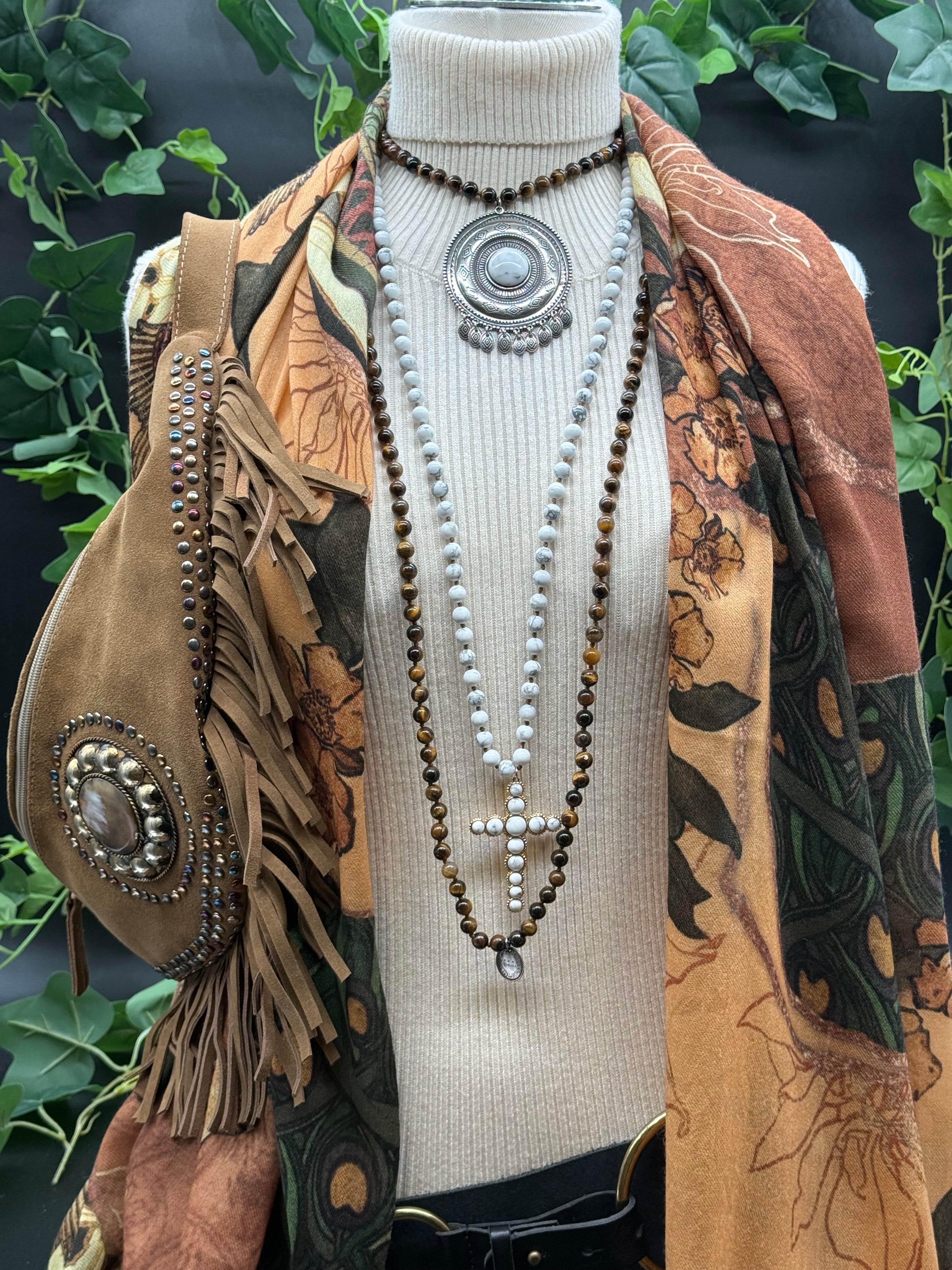 Sautoir Médaillon Shabada