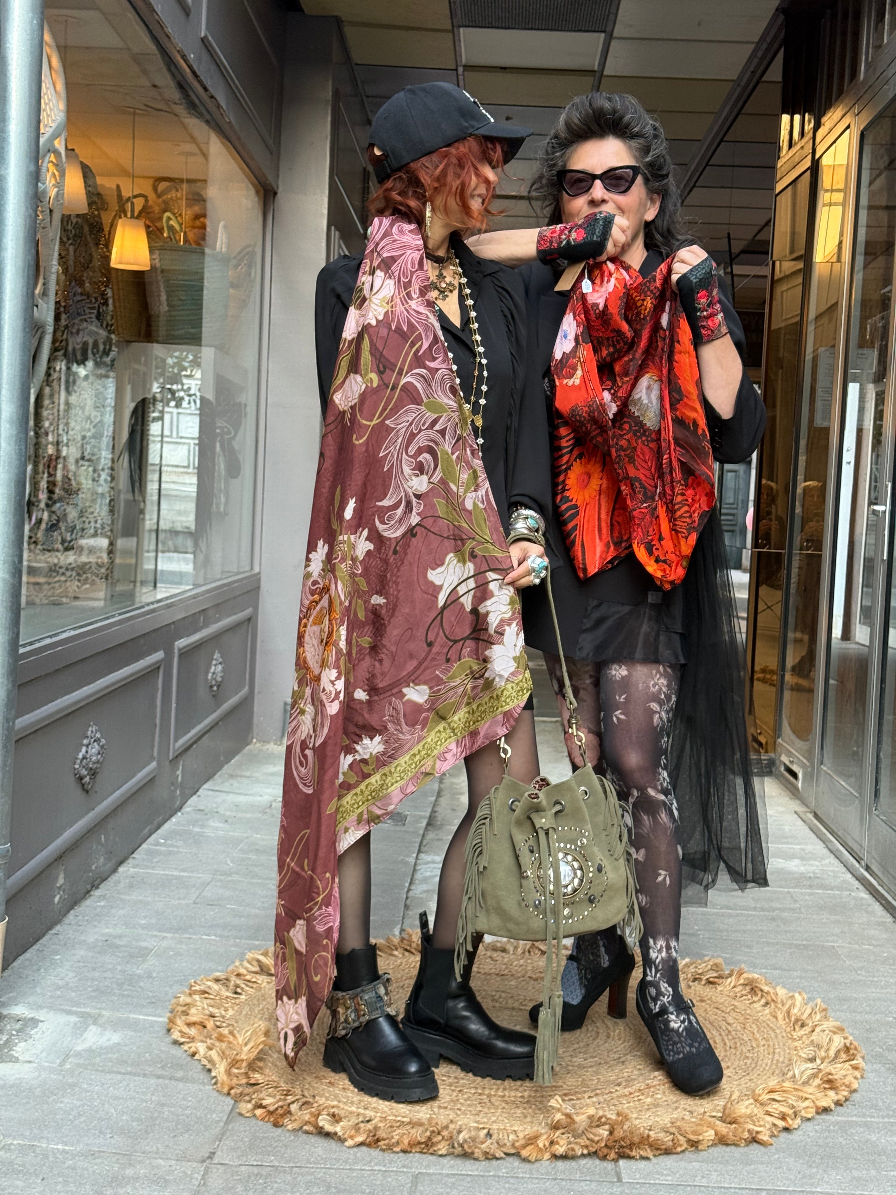 Carré modal Brokante