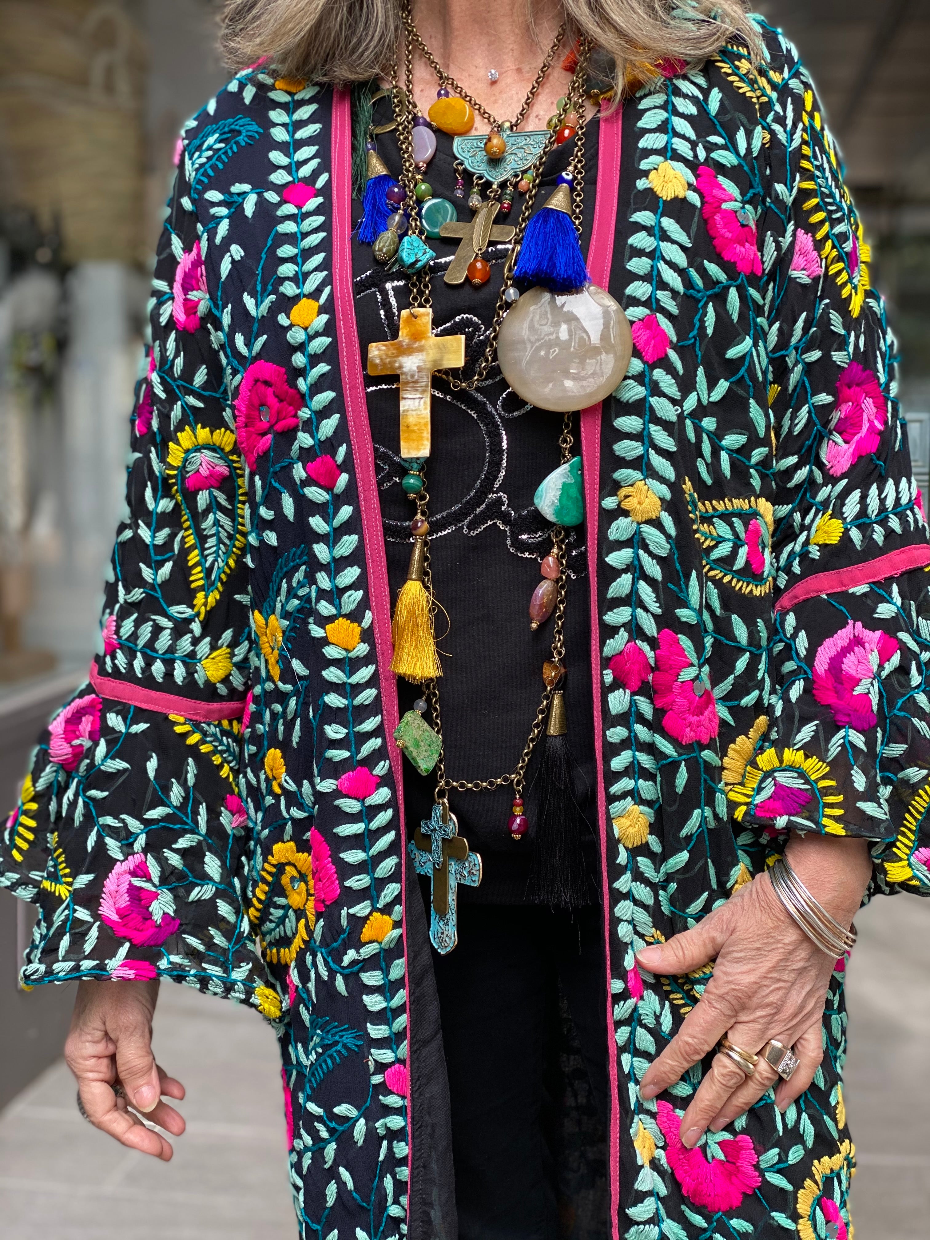 Mamz'elle Zoé embroidered kimono